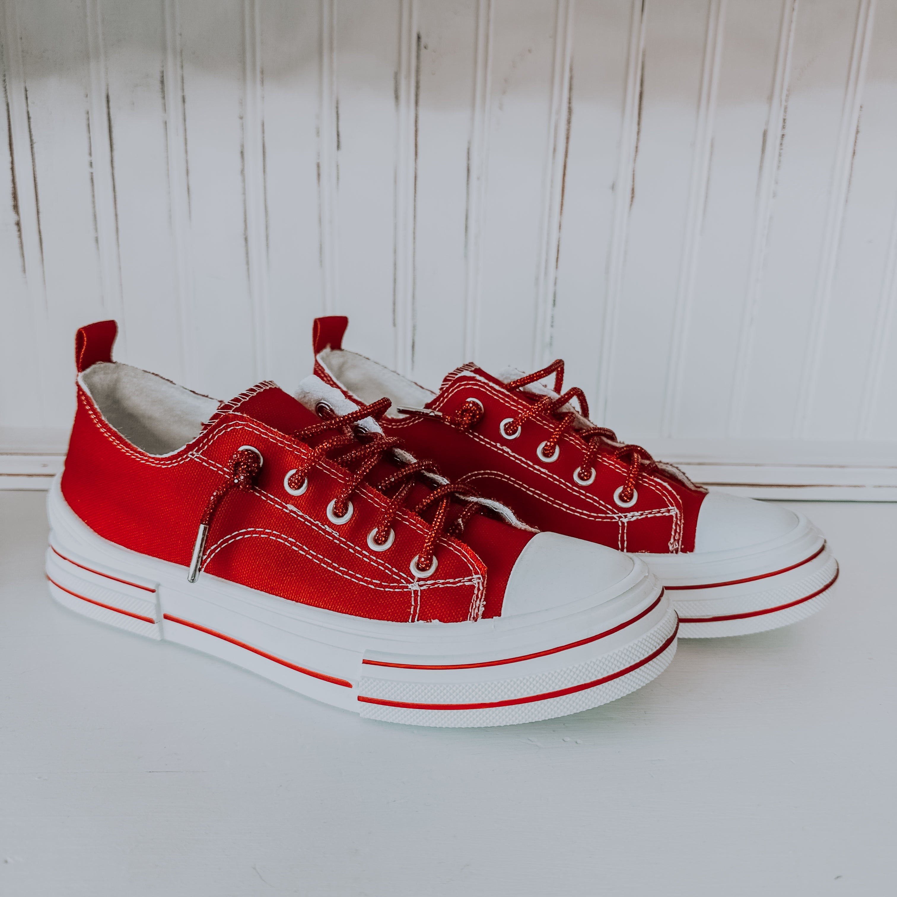 Aman Sneaker - Red