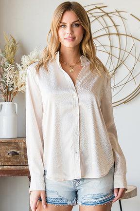 Stars Align Ditzy Dot Button Down - Champagne