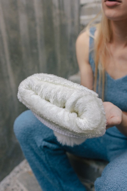 BLACK FRIDAY EXCLUSIVE - Gotta Get Yours Beanie