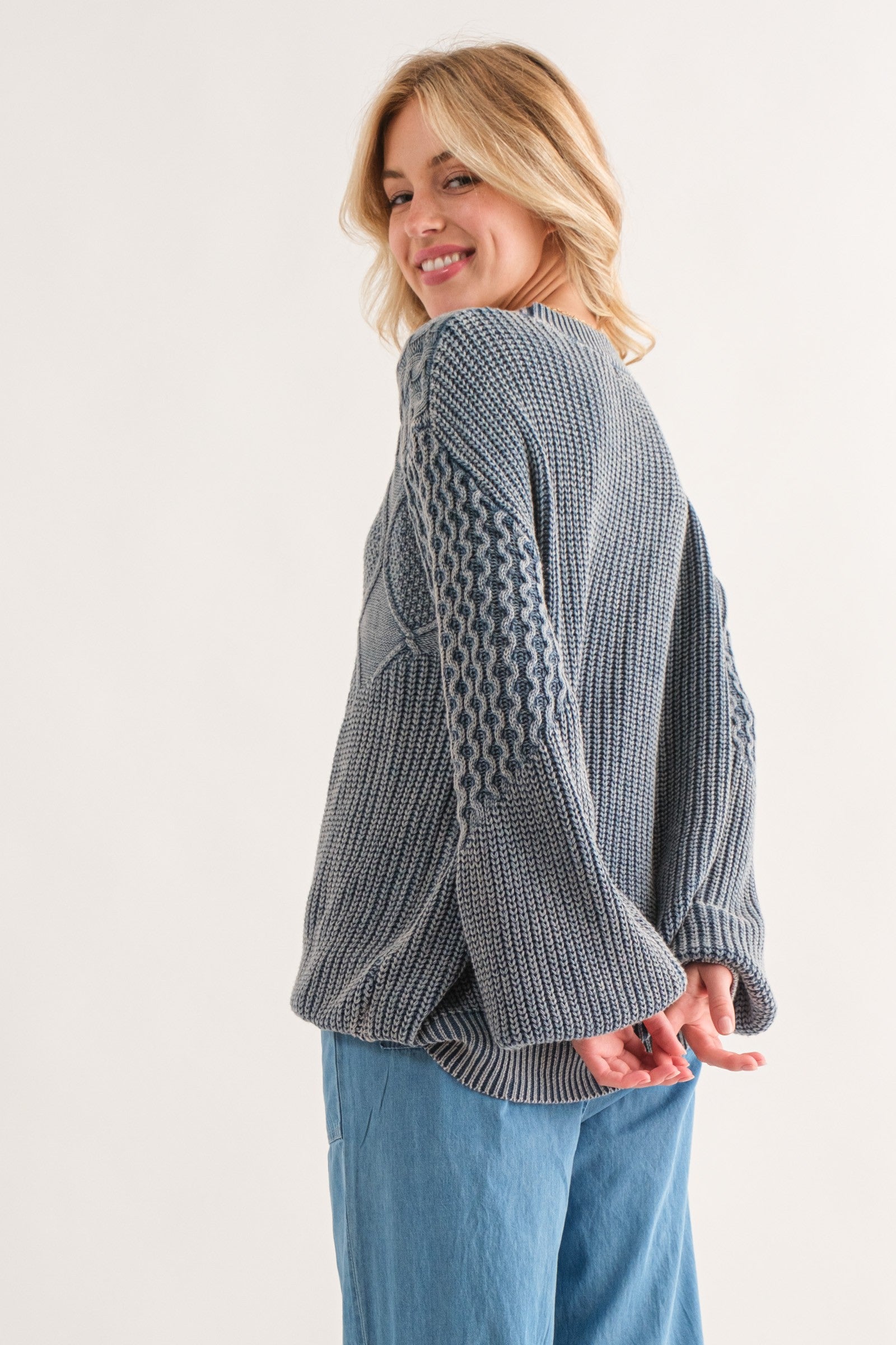 Classic Feelings Textured Sweater - Dark Teal