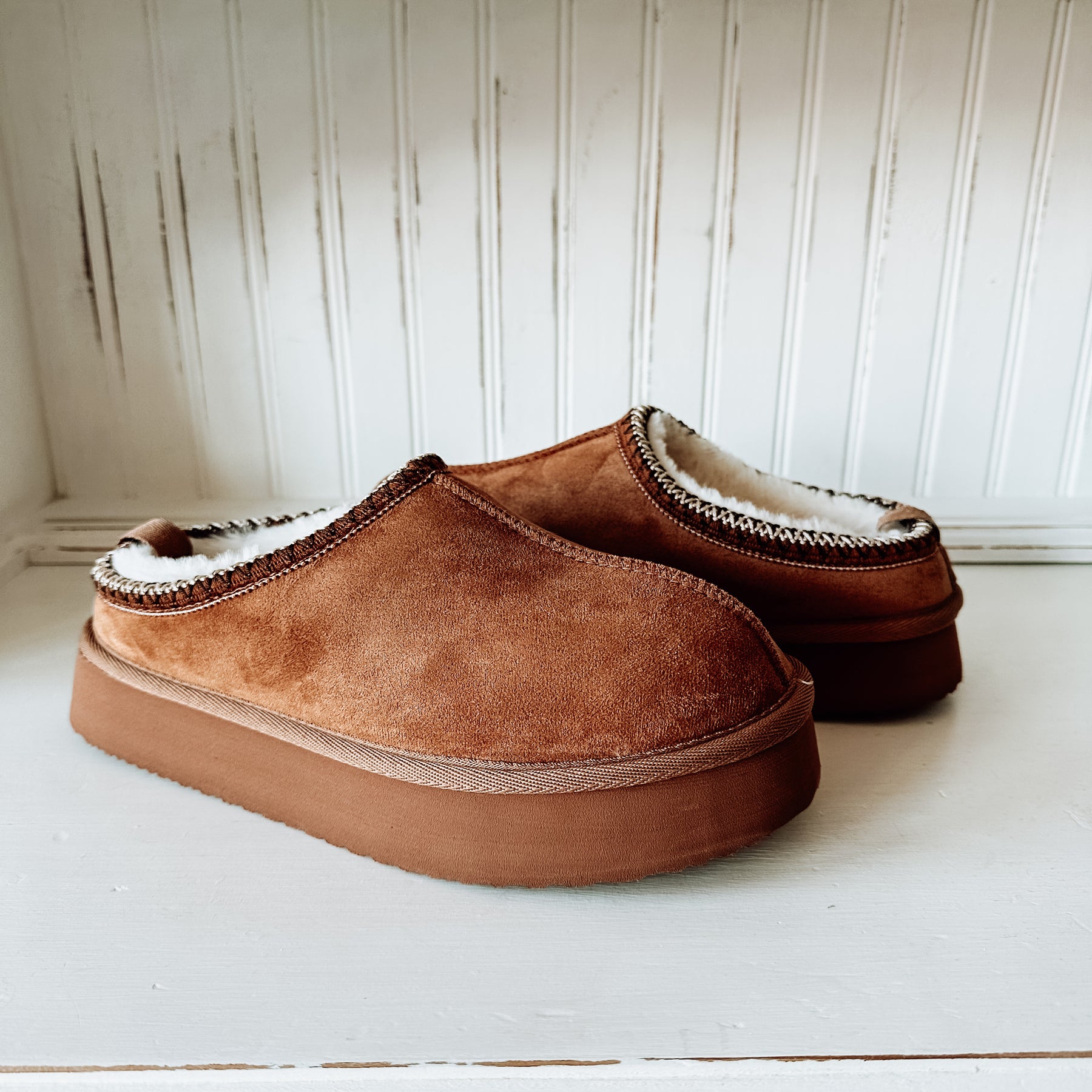 Charlie Platform Slipper - Tan