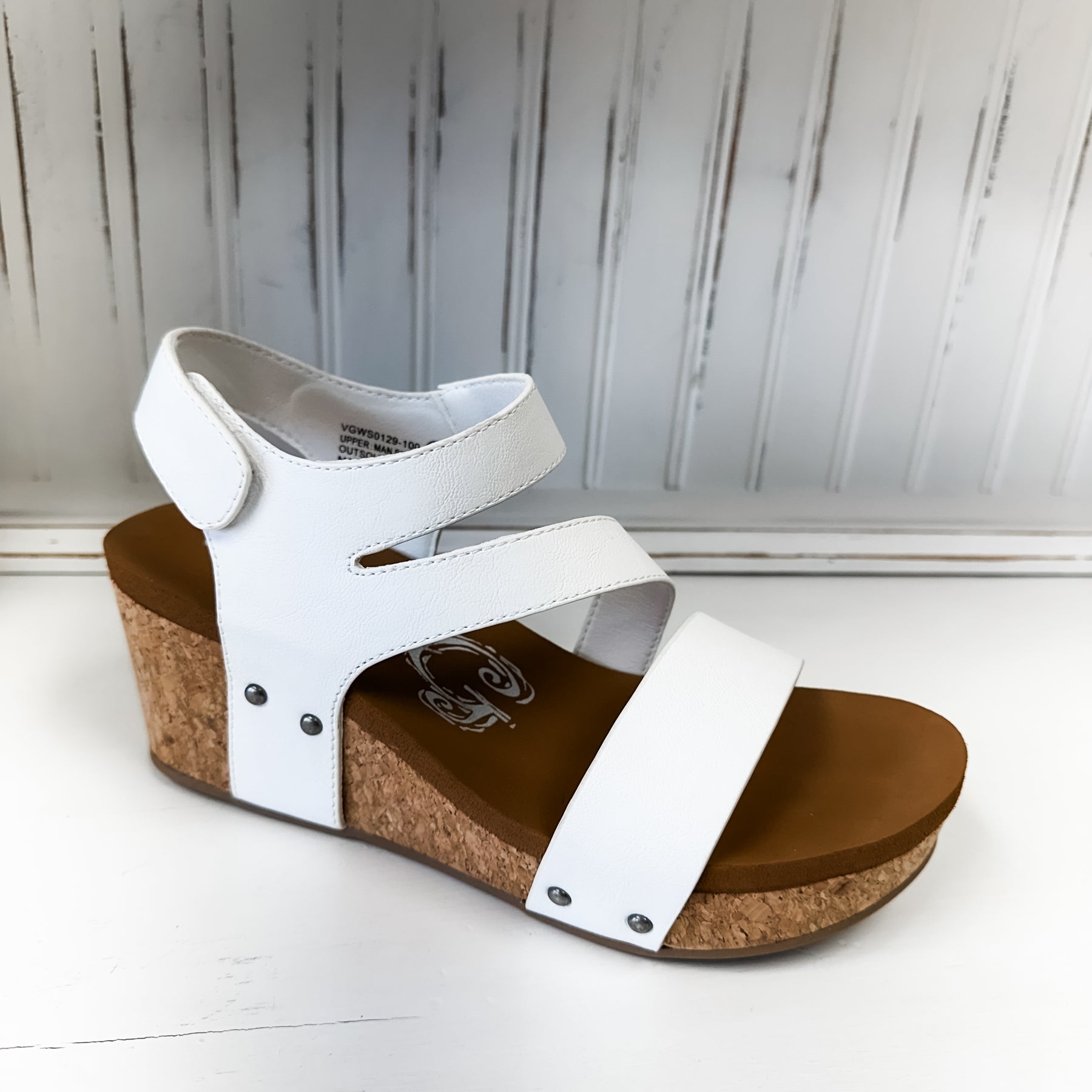 Casper Wedge Sandal - White