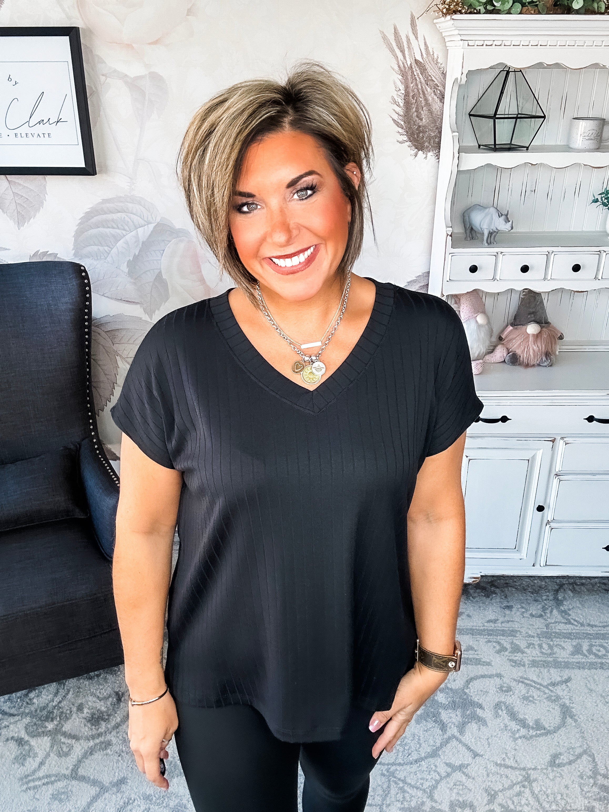 No Stories Here Top - Black