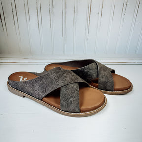 Tawney Tooled Sandal - Charcoal