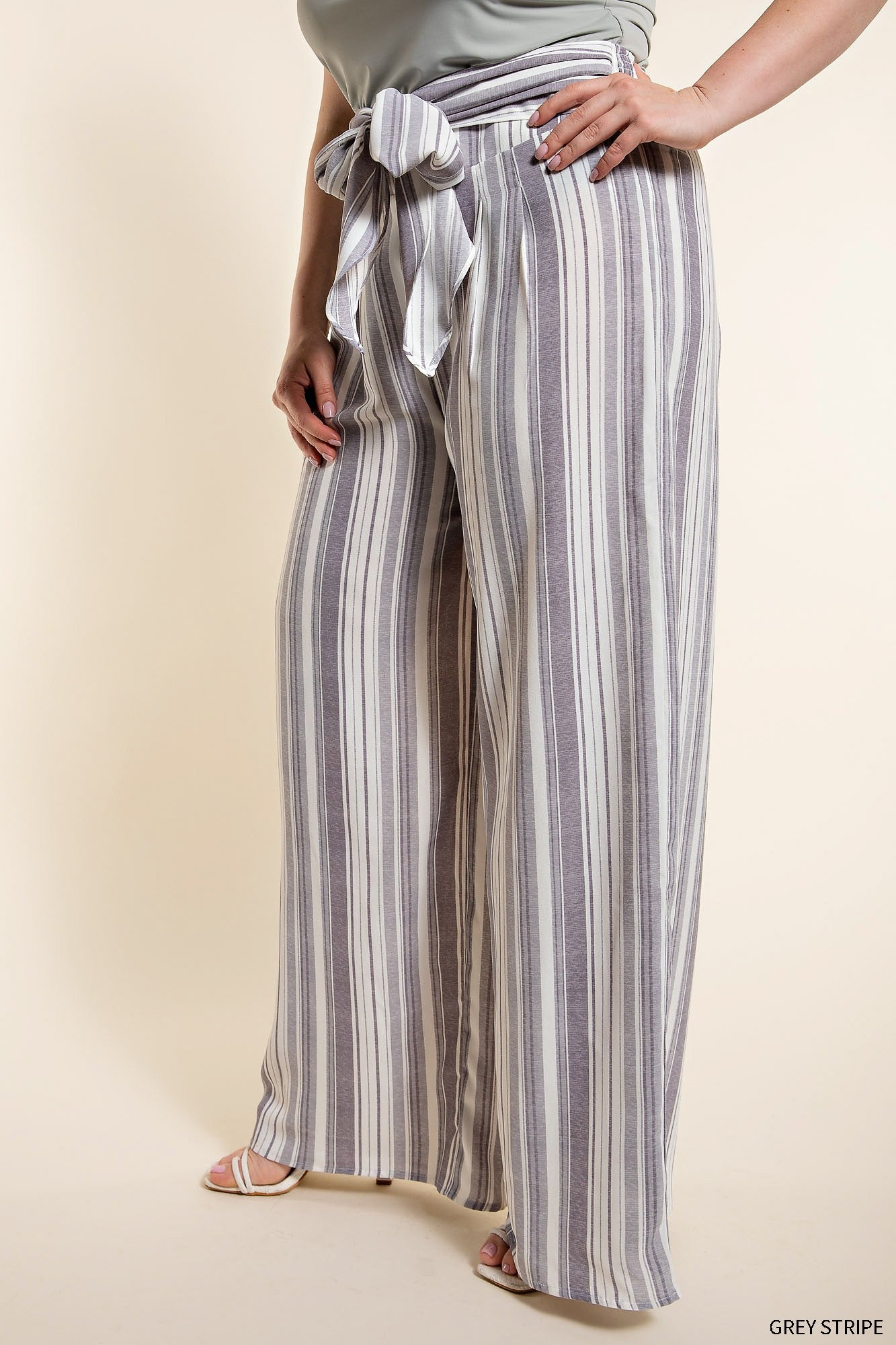 One to Remember Tie Front Pants - Grey