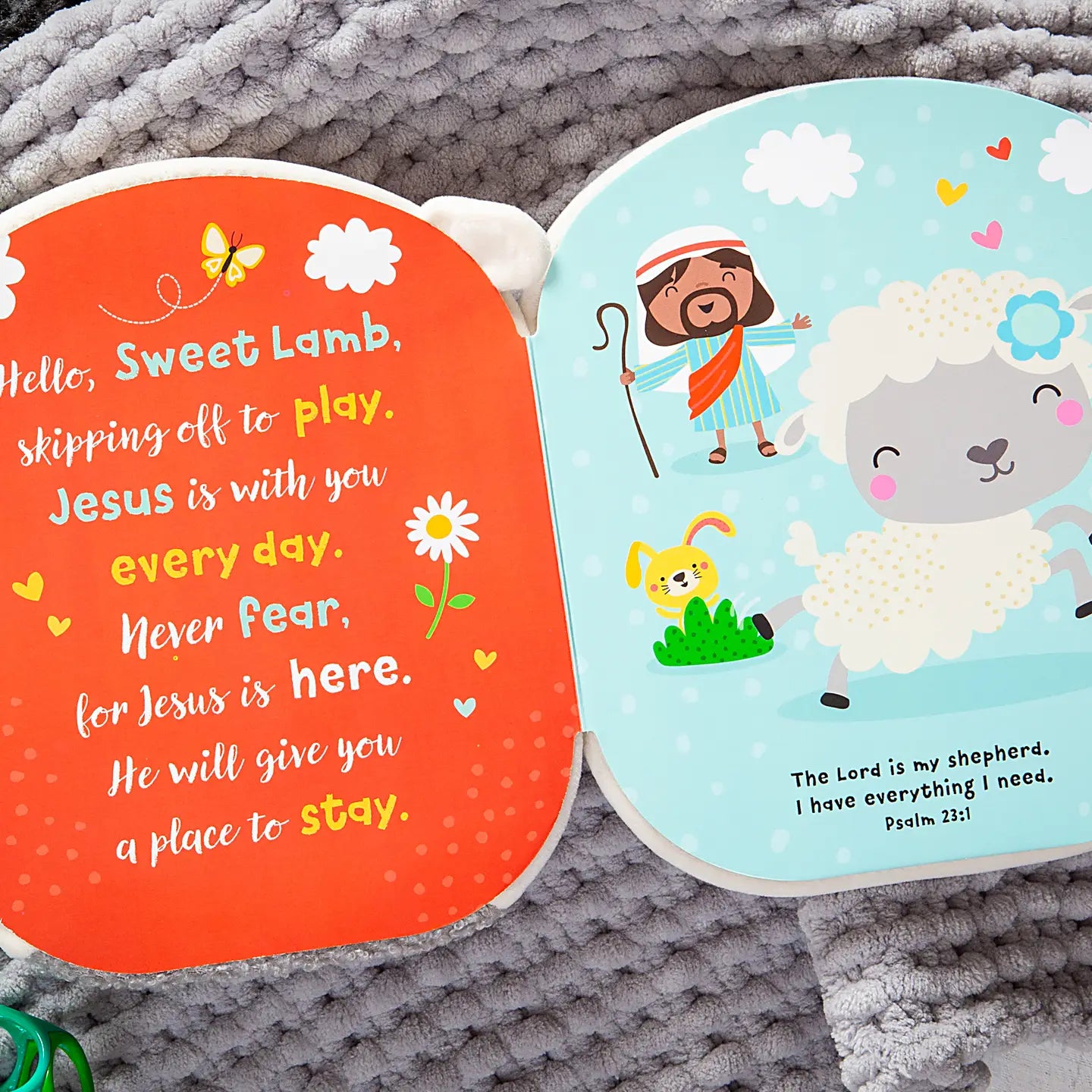 Squish and Snugg: Sweet Lamb Plush Book