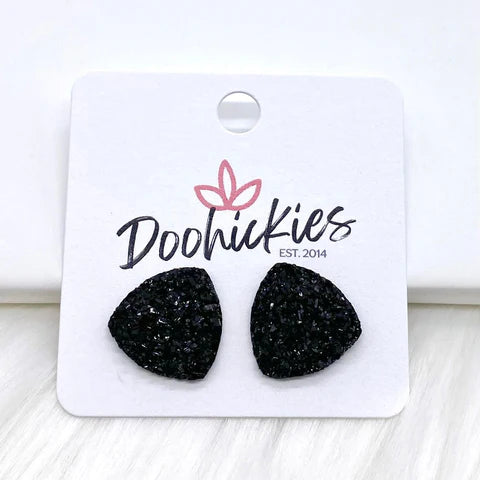 Glittery Triangle Earrings - Black