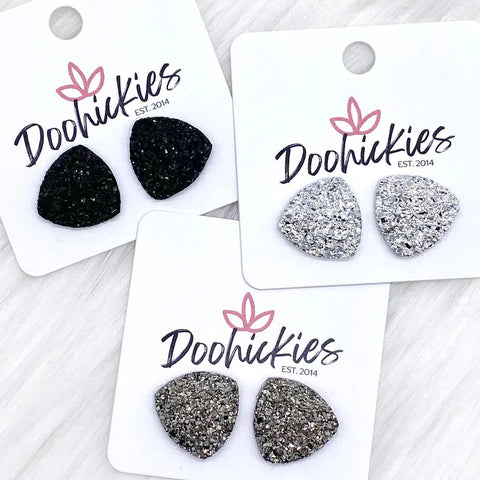 Glittery Triangle Earrings - Gunmetal