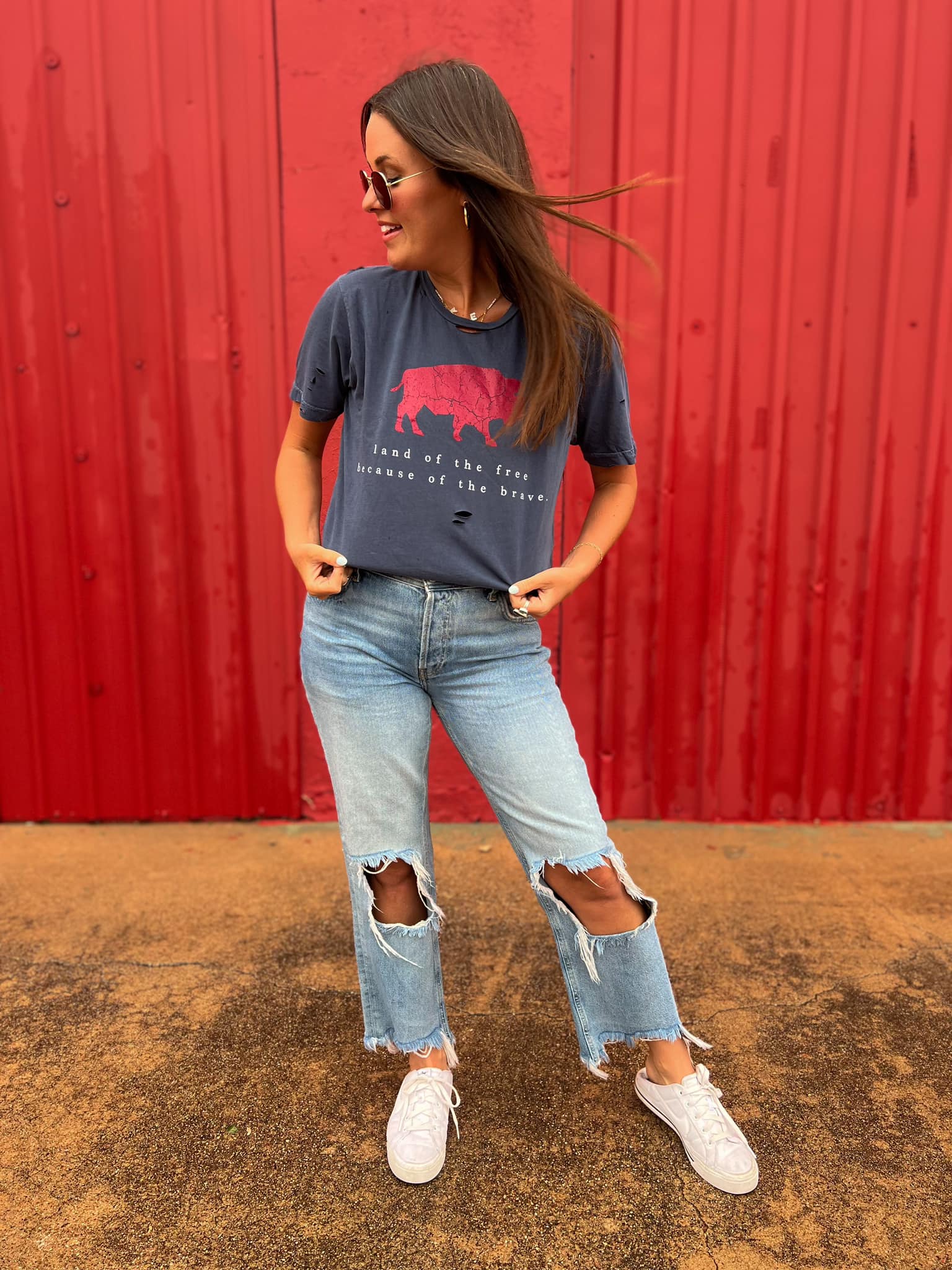 Brave Buffalo Distressed Graphic Tee