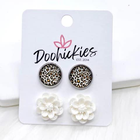 Tan Leopard & White Flower Duos