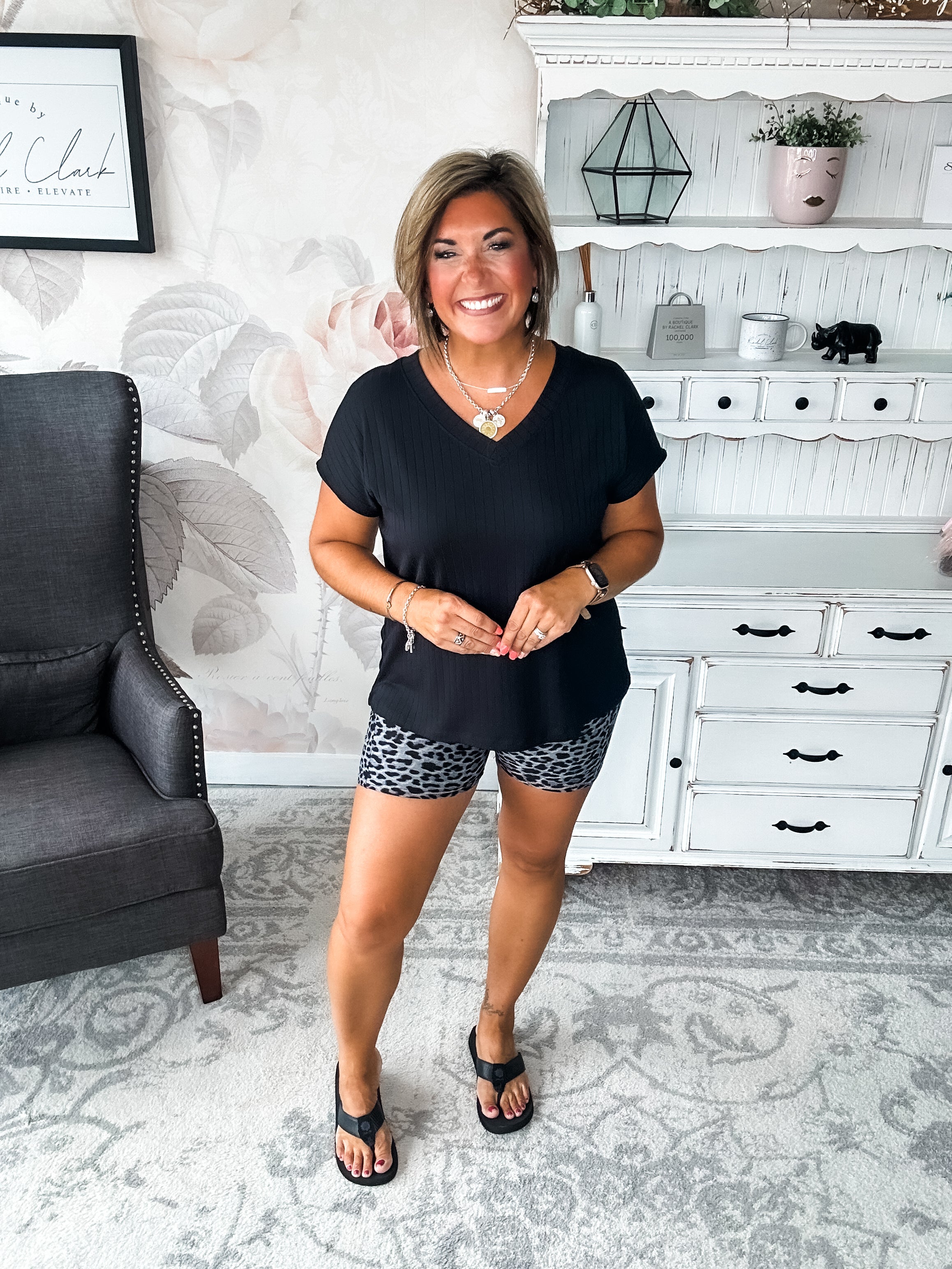 No Stories Here Top - Black