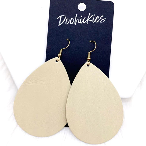 2.5" Into the Wild Mini Collection Western Earrings - Cream