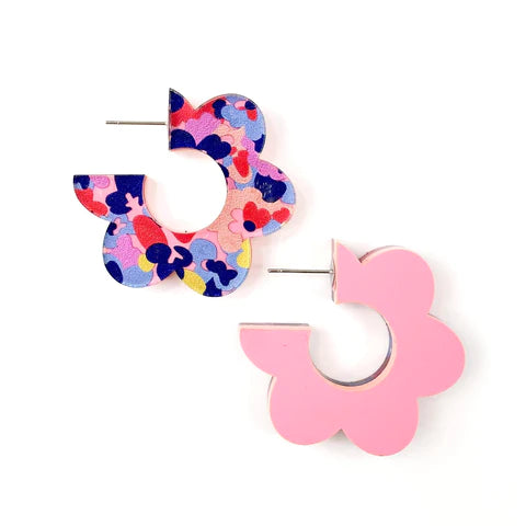 1.5" Flippy Acrylic Hoop Earrings- Pretty Posey & Pink