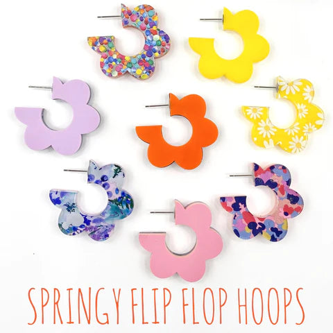 1.5" Flippy Acrylic Hoop Earrings - Daisies & Yellow