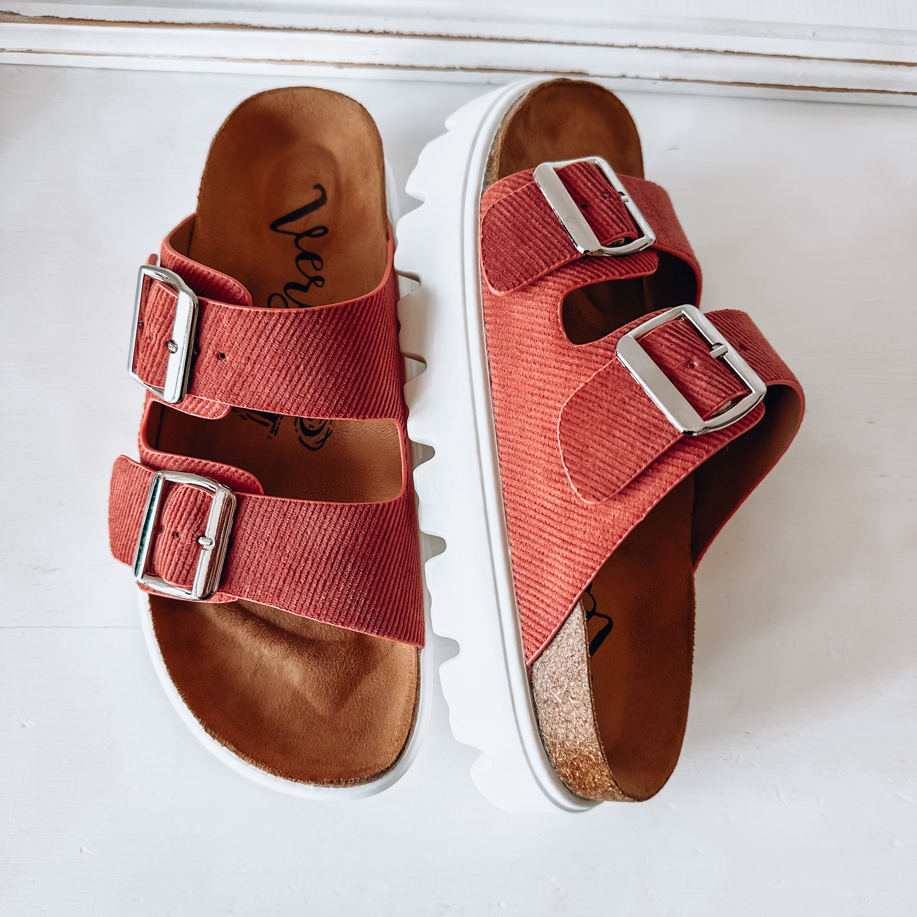 Jazmin Flatform Sandal - Rust