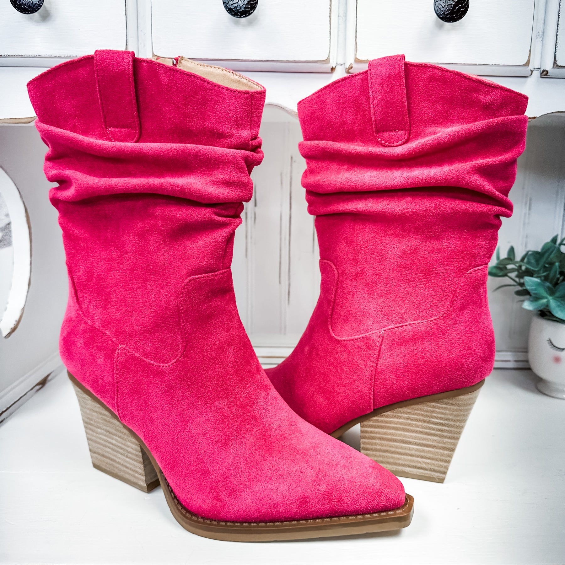 Morocco Slouch Boot - Pink