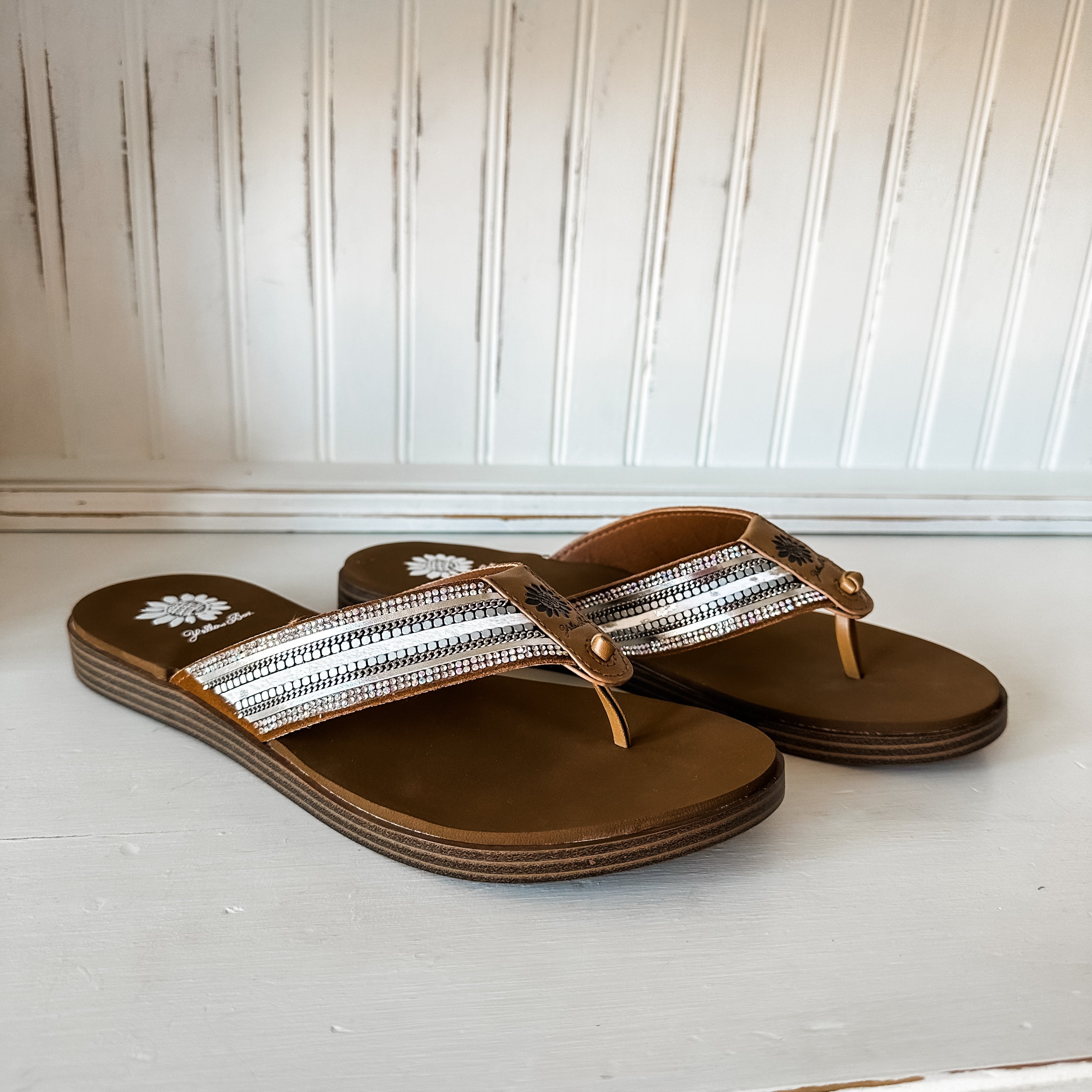 Datha Flip Flop Sandal - White