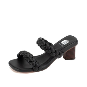 Nimble Heeled Sandal - Black