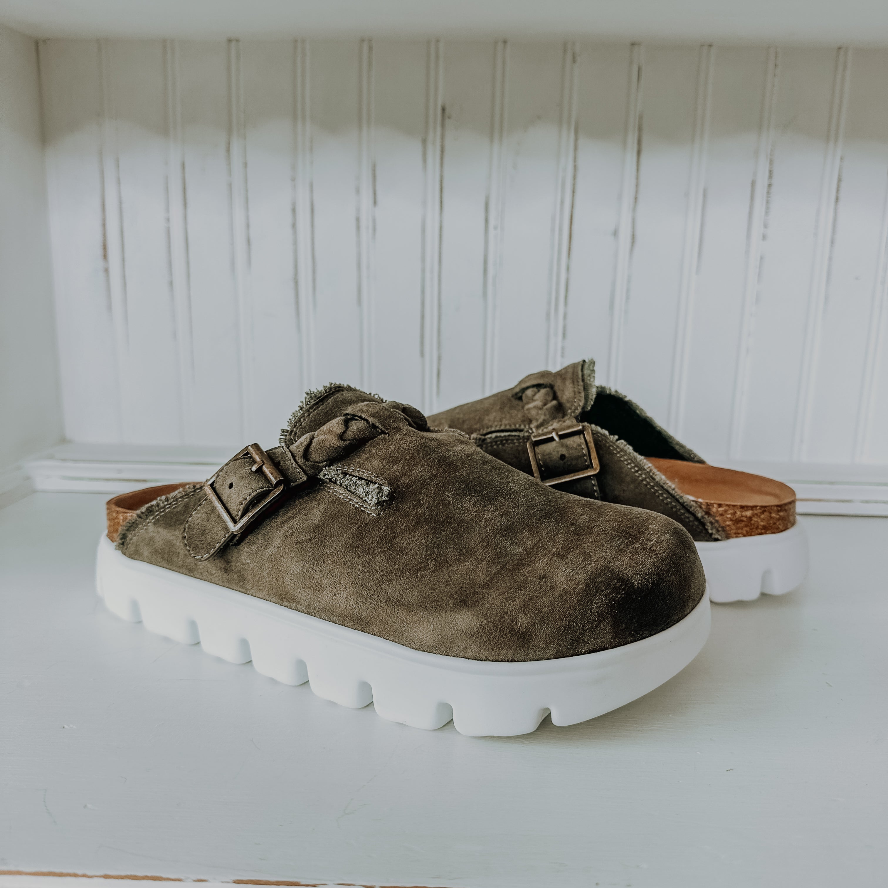 Cali Clog - Olive