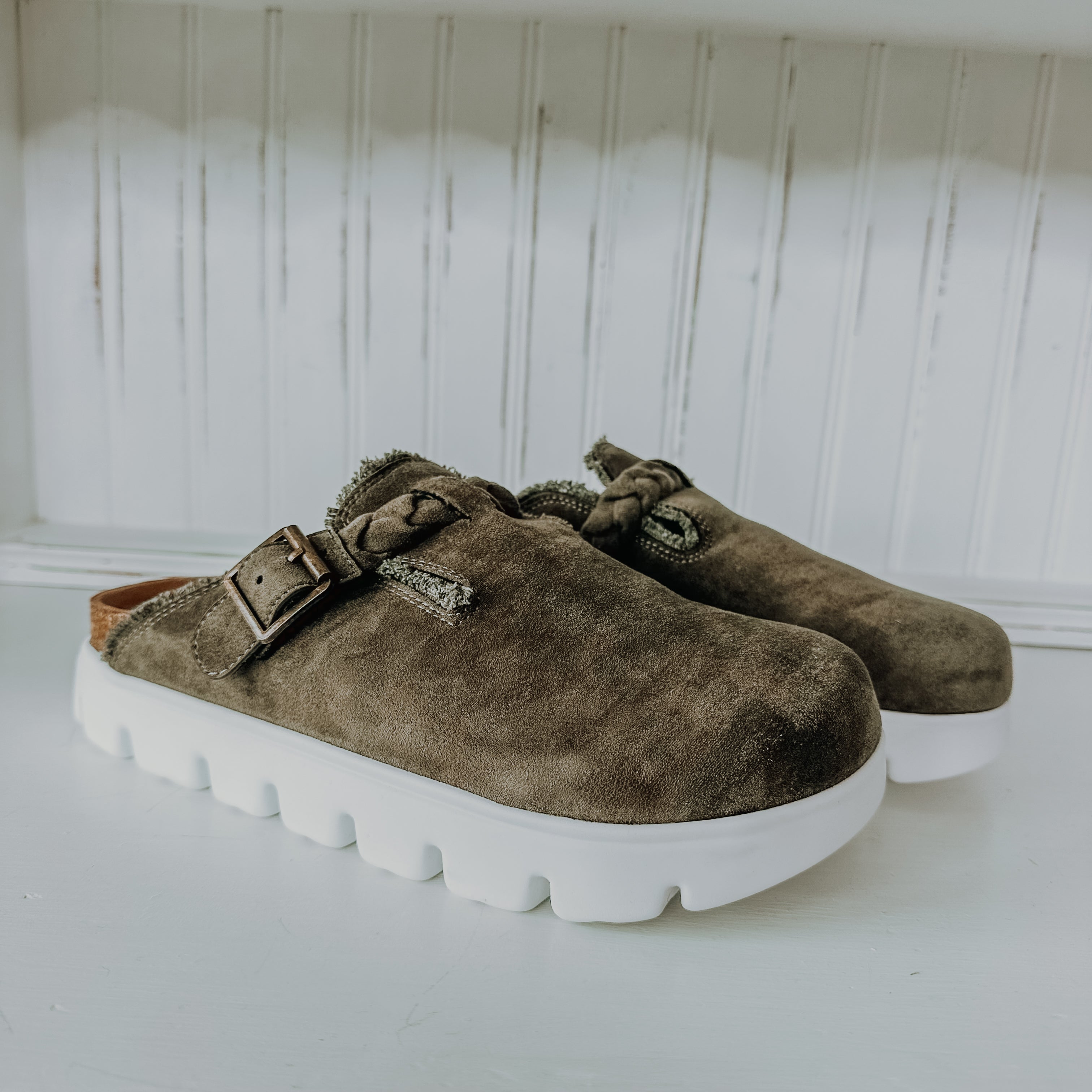 Cali Clog - Olive