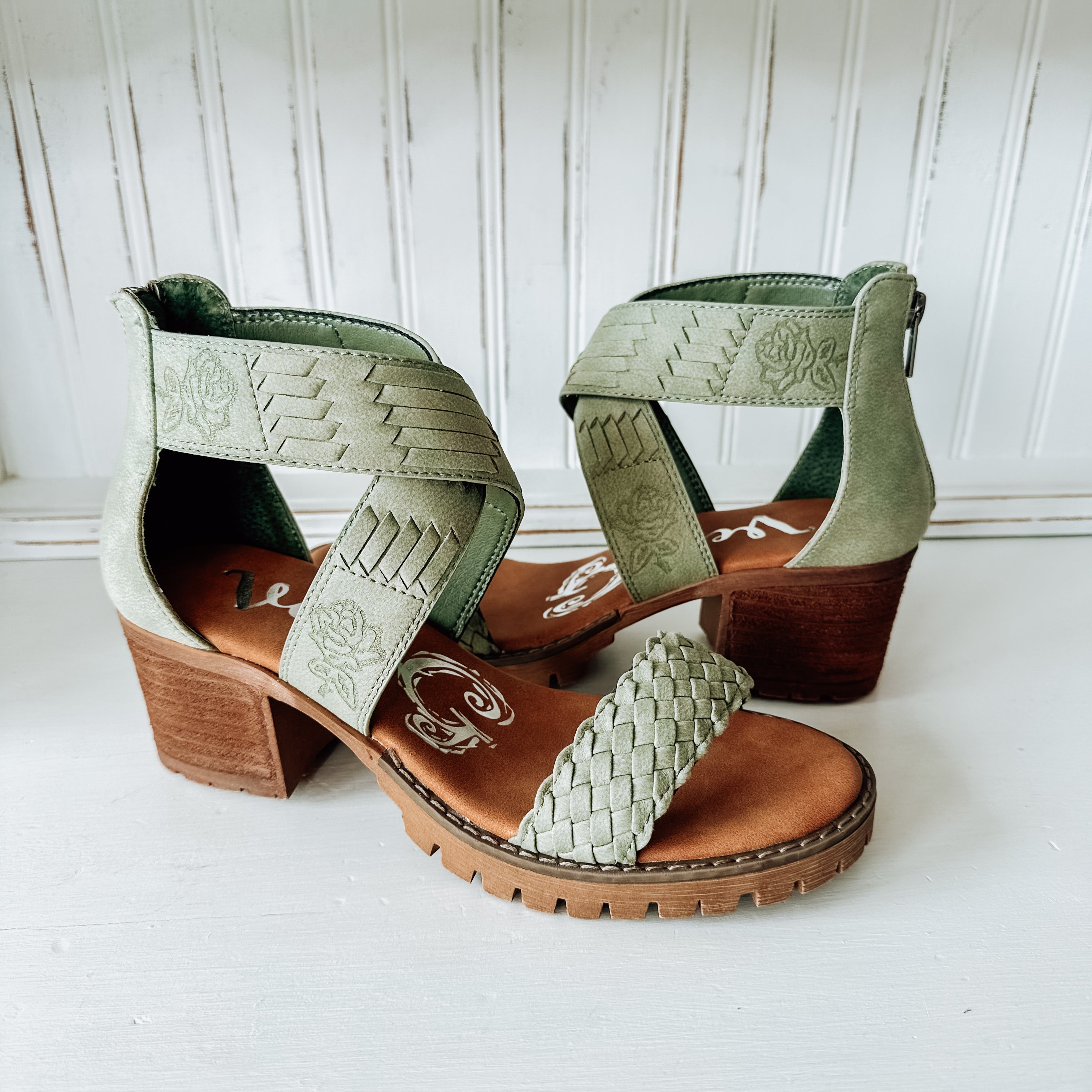 Vana Block Heel - Sage