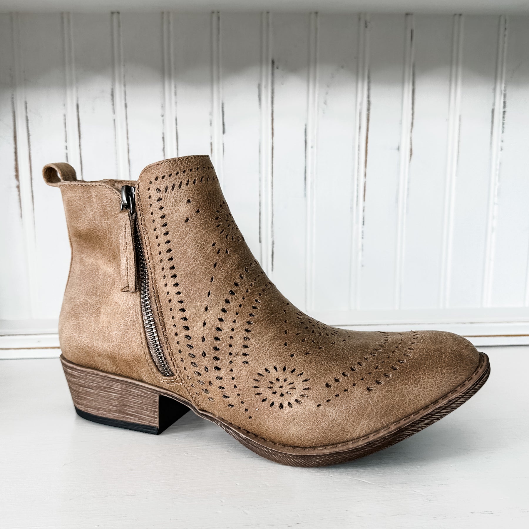 Lisette Bootie - Beige