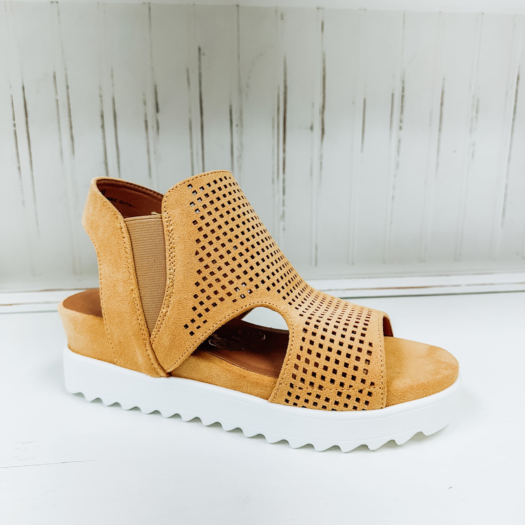 Amy Platform Sandal - Yellow