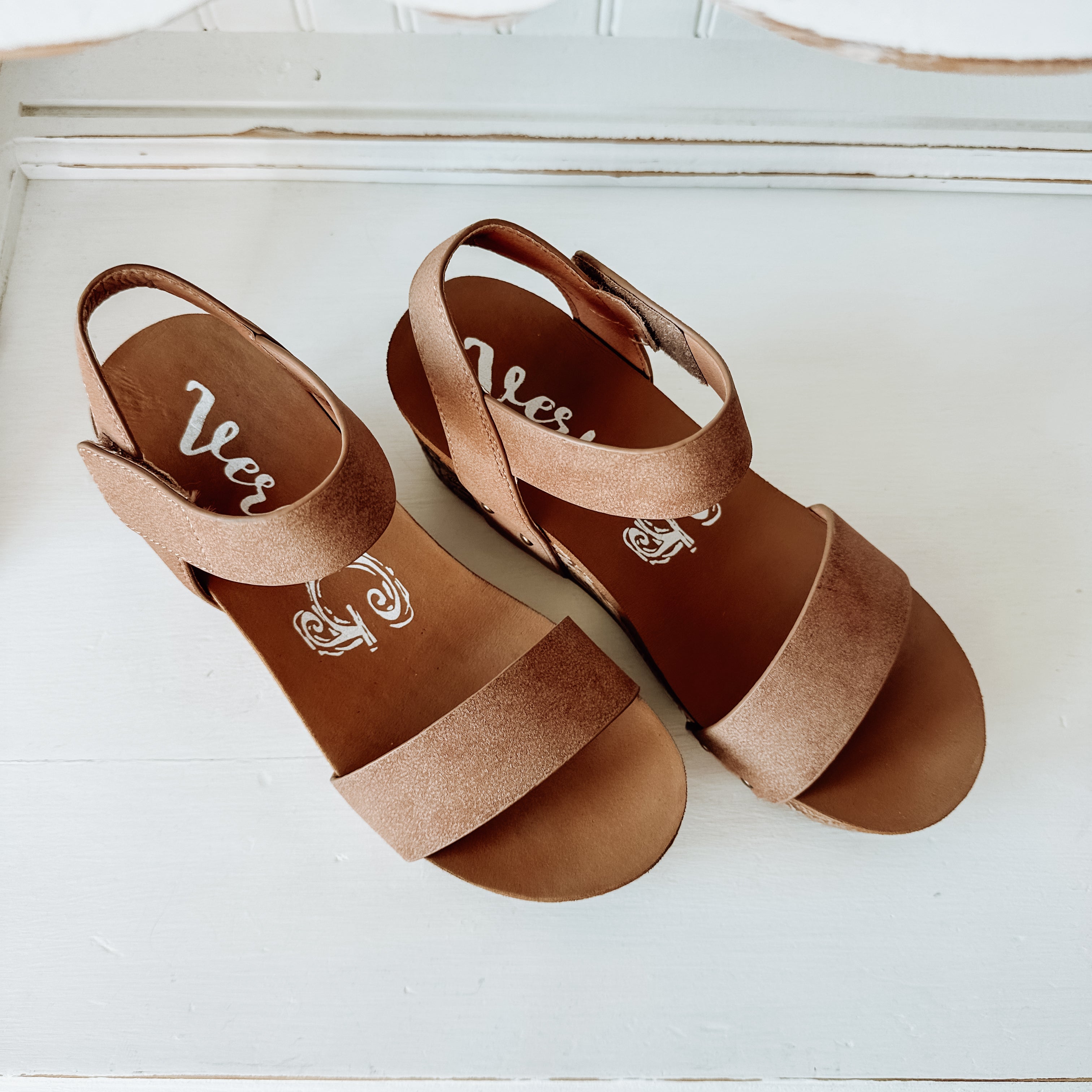 Devon Wedge Sandal - Light Tan 2