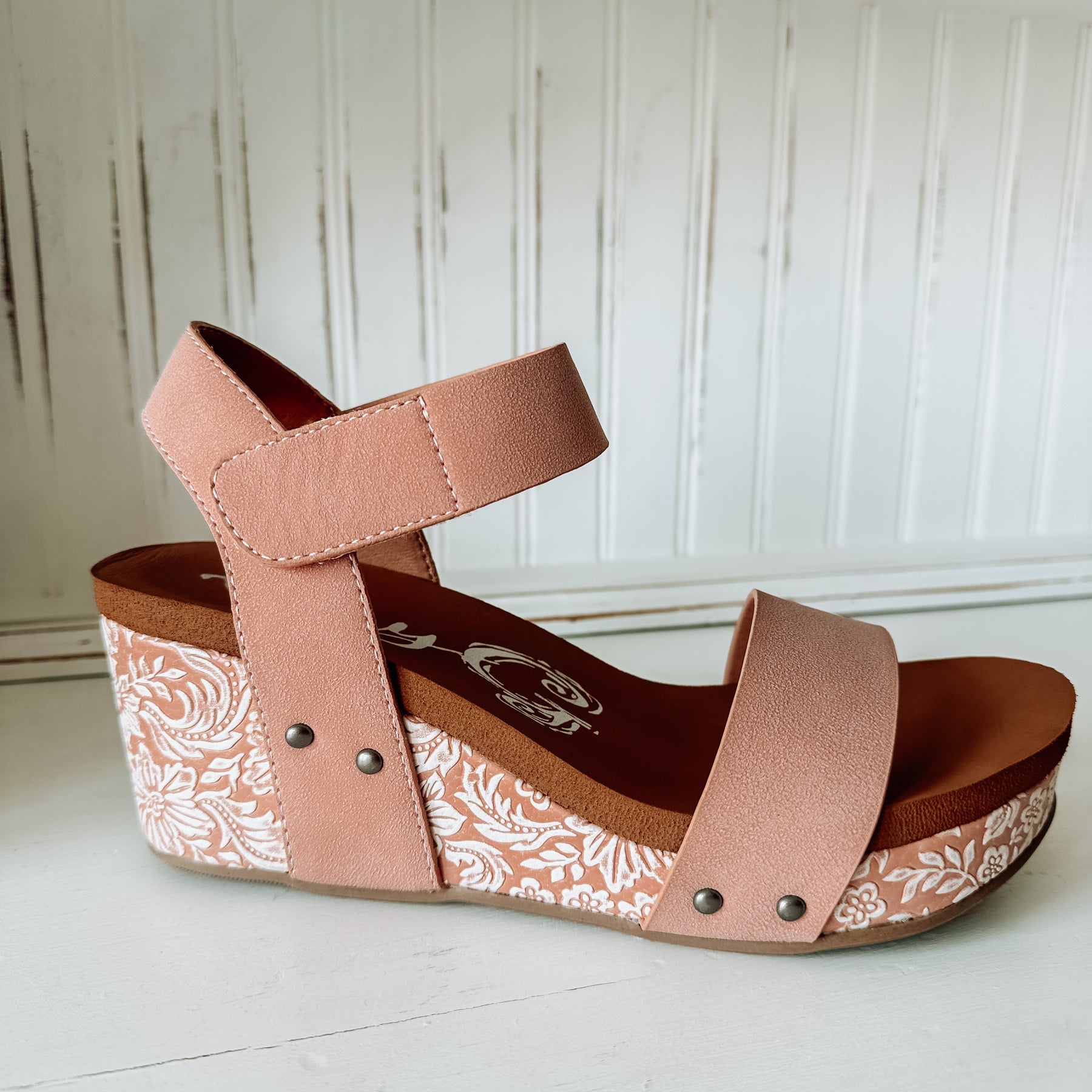 Devon Wedge Sandal - Blush