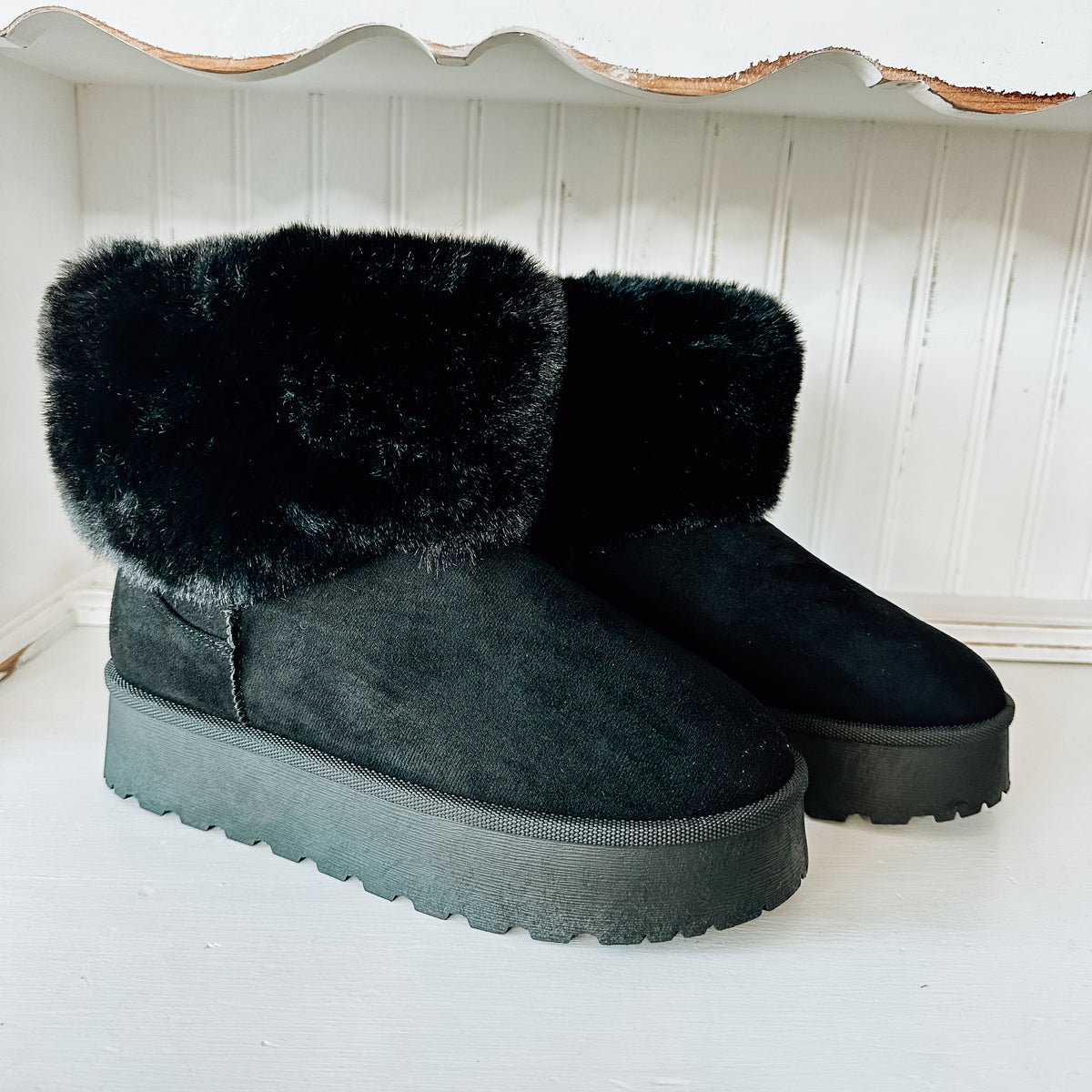 Everlie Suede & Fur Boot - Black