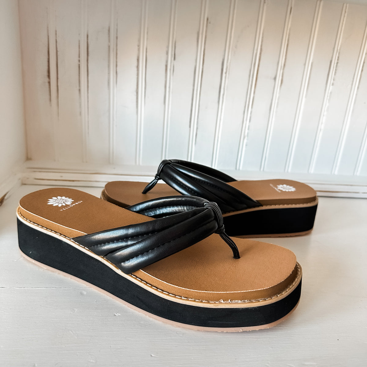 Hasani Flatform Sandal - Black