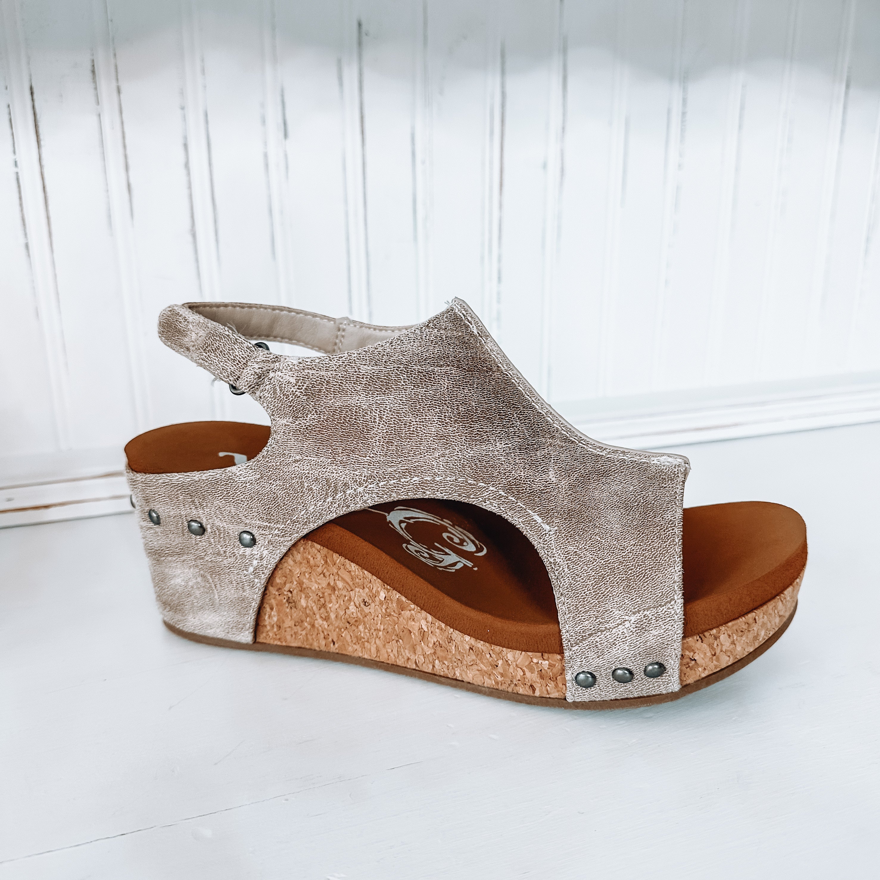 Isabella Wedge Sandal - Cream