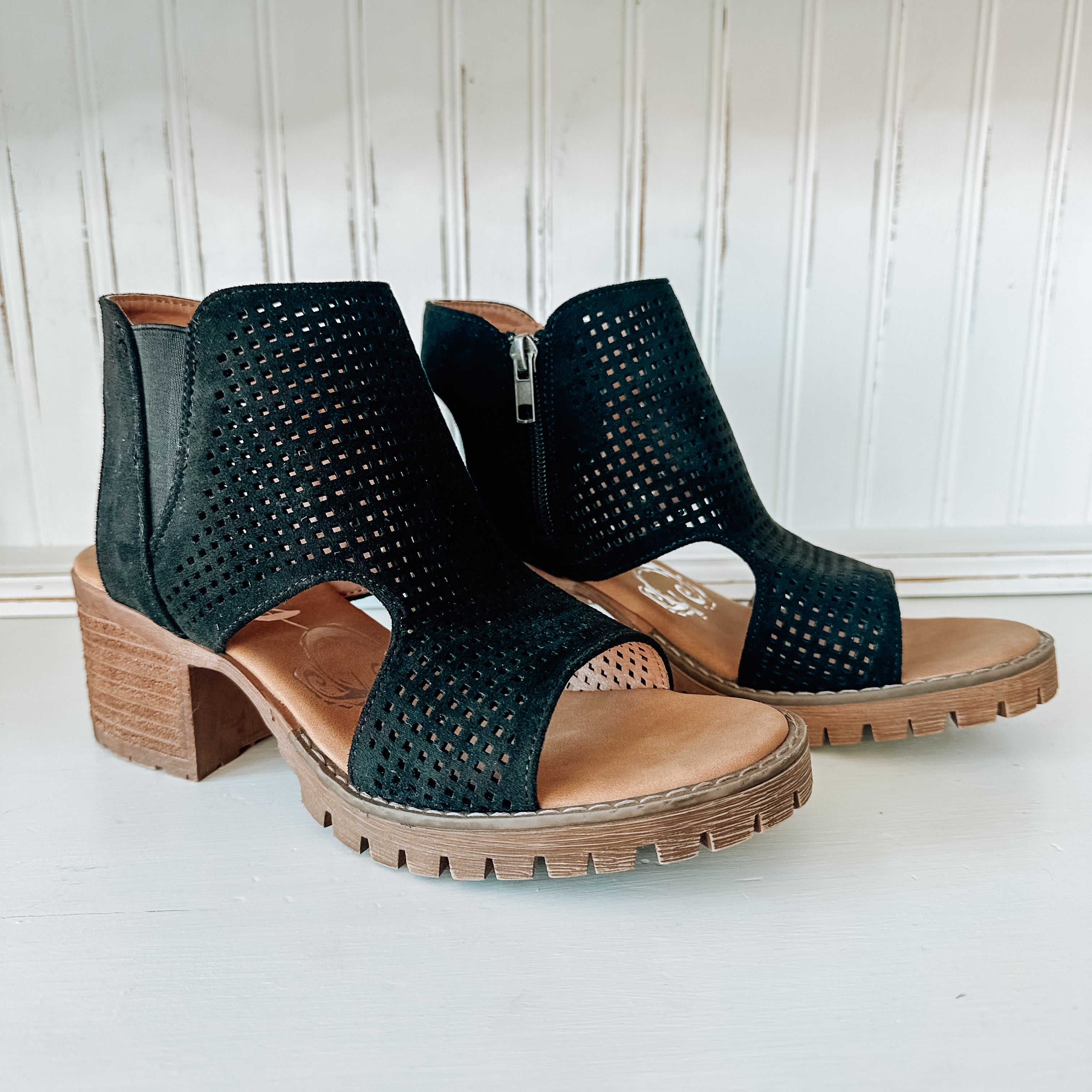 Milsy Block Heel - Black