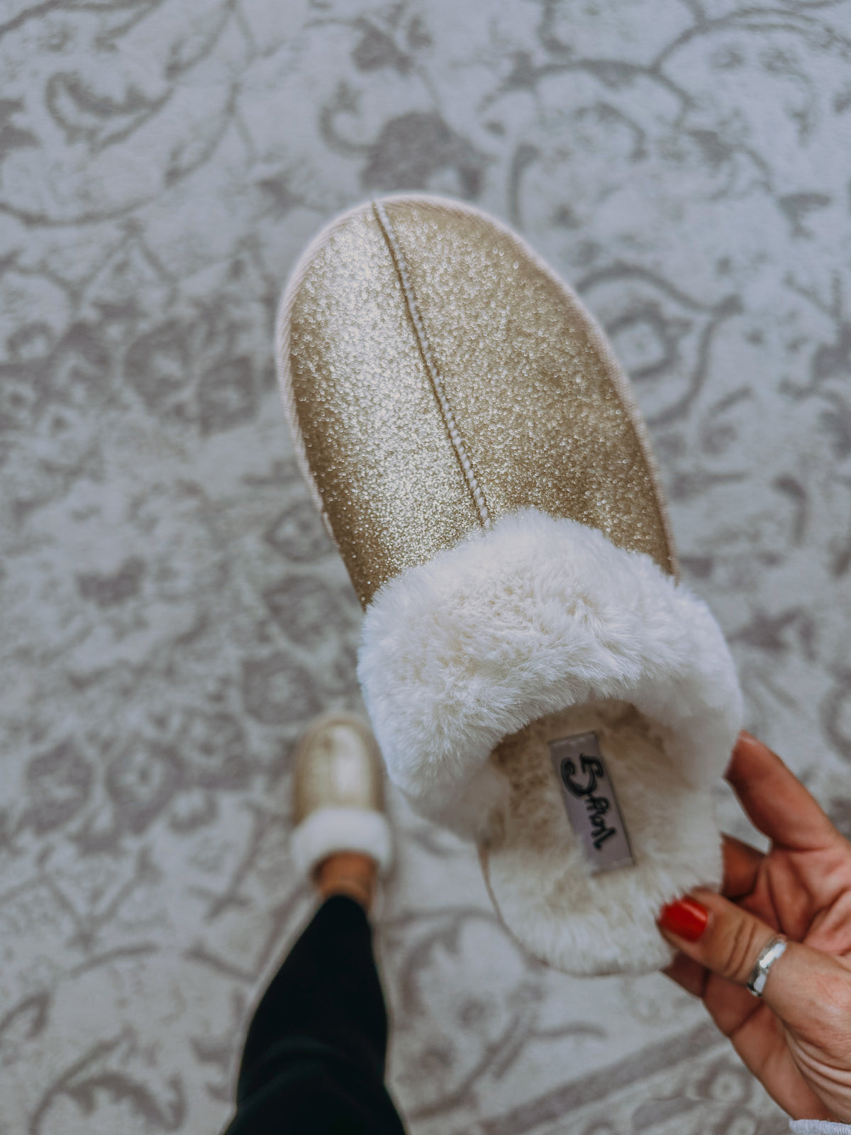 BLACK FRIDAY EXCLUSIVE PRICE! - Deidre - Champagne Slipper