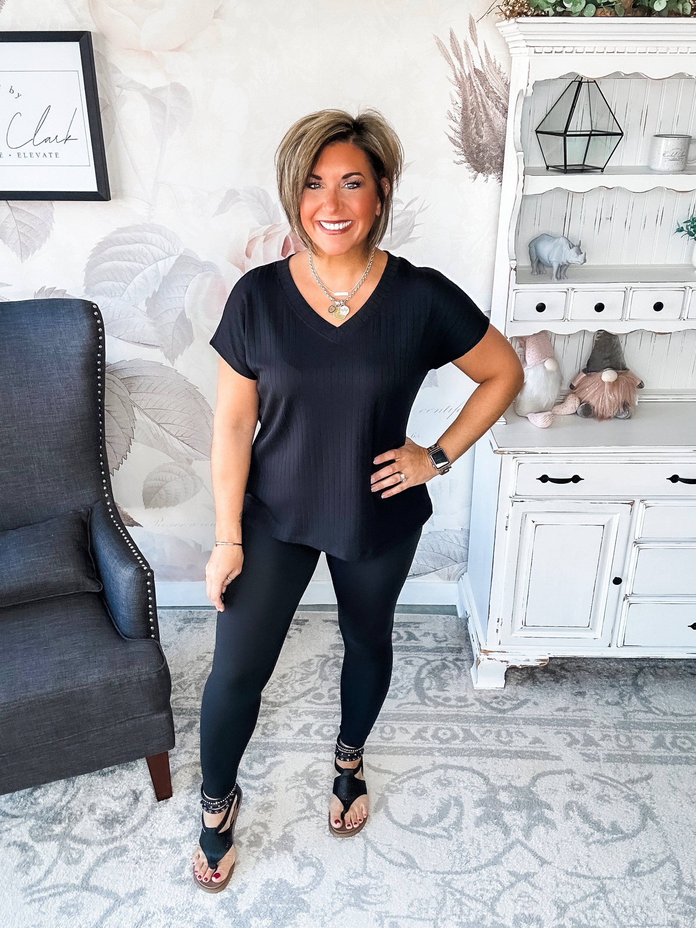 No Stories Here Top - Black