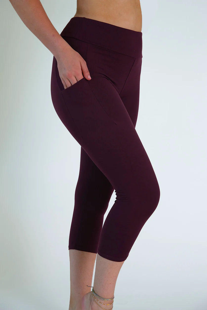 Perfect Fit Pocket Capri Leggings - Burgundy