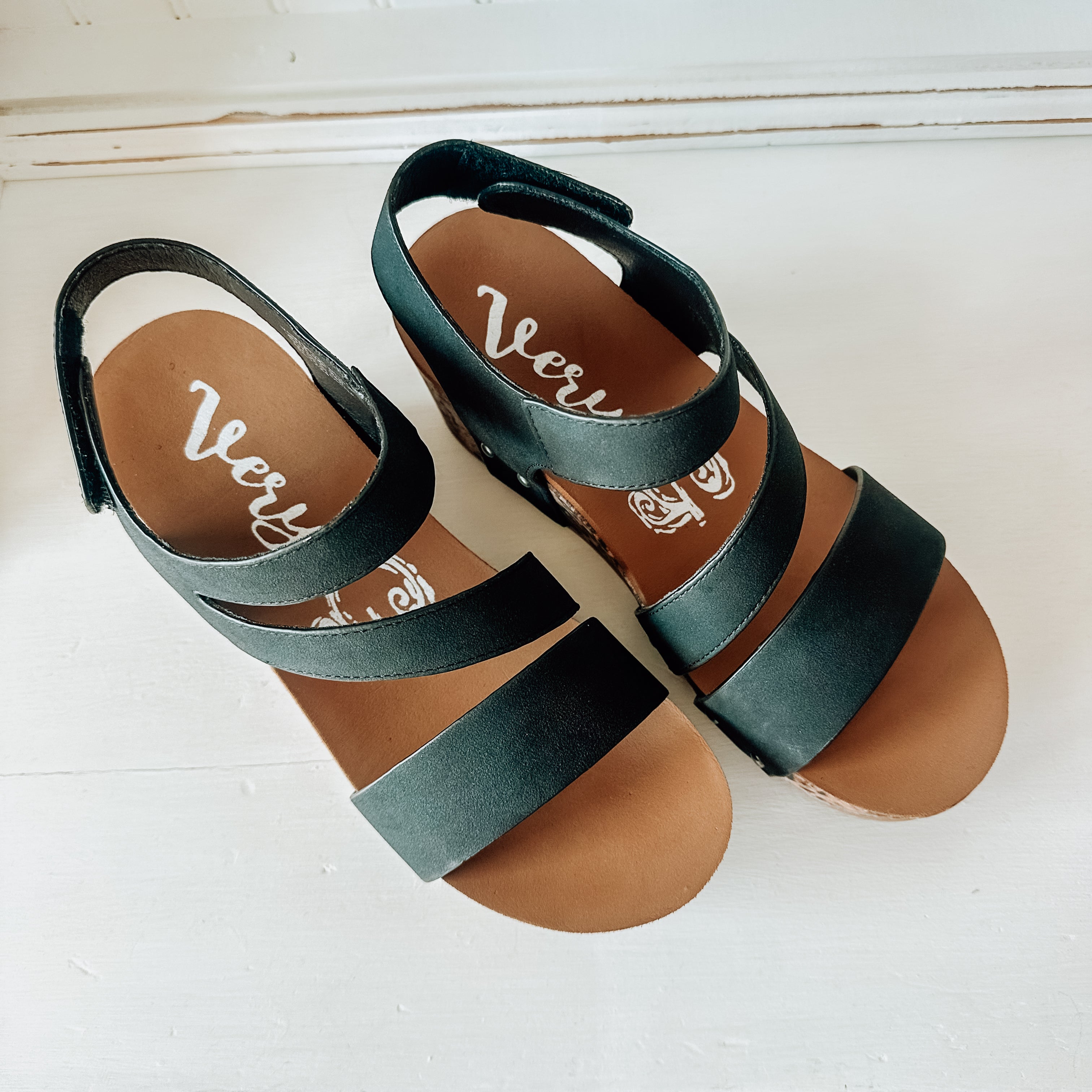 Atlas Wedge Sandal - Black