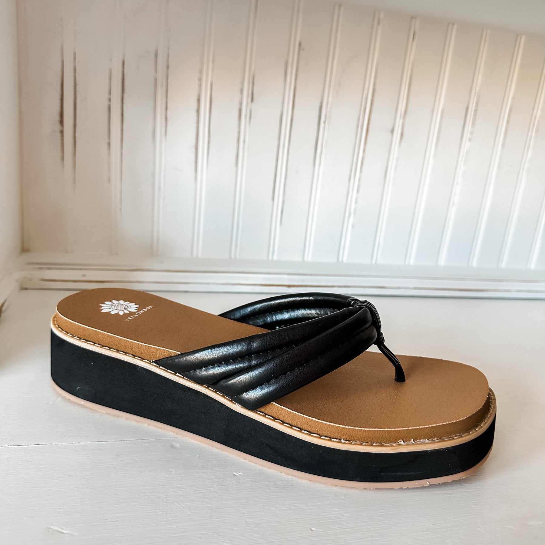 Hasani Flatform Sandal - Black