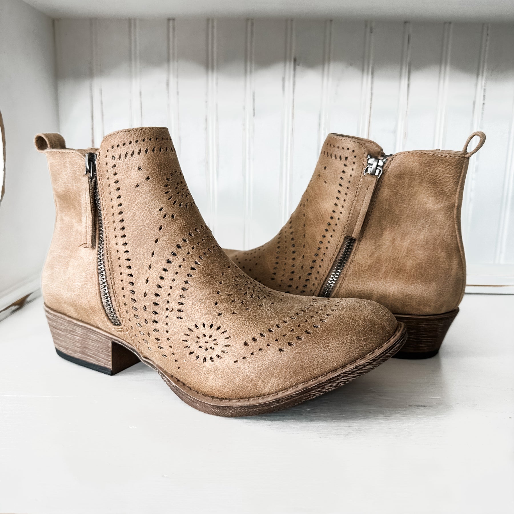 Lisette Bootie - Beige