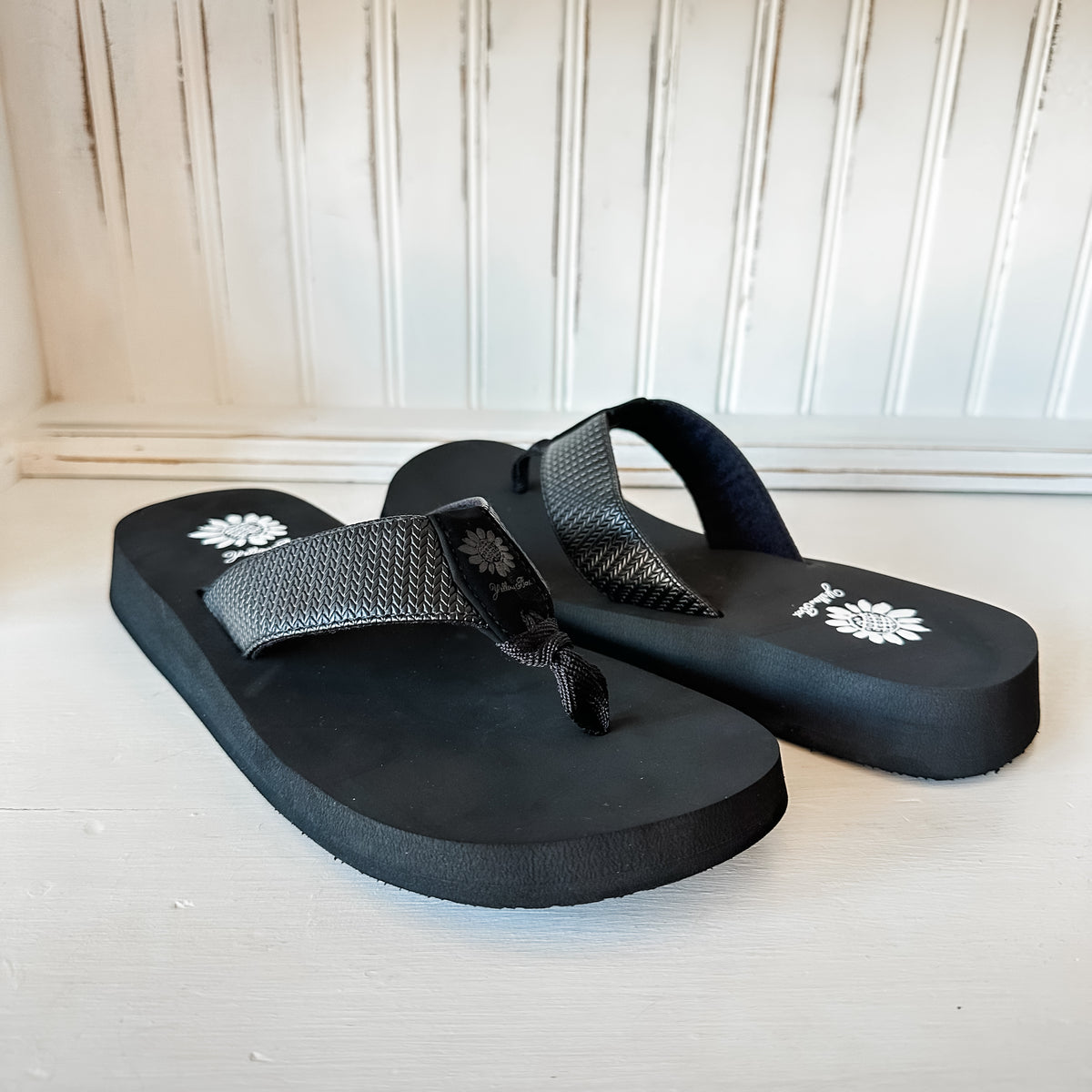 Flance Flip Flop Sandal - Black