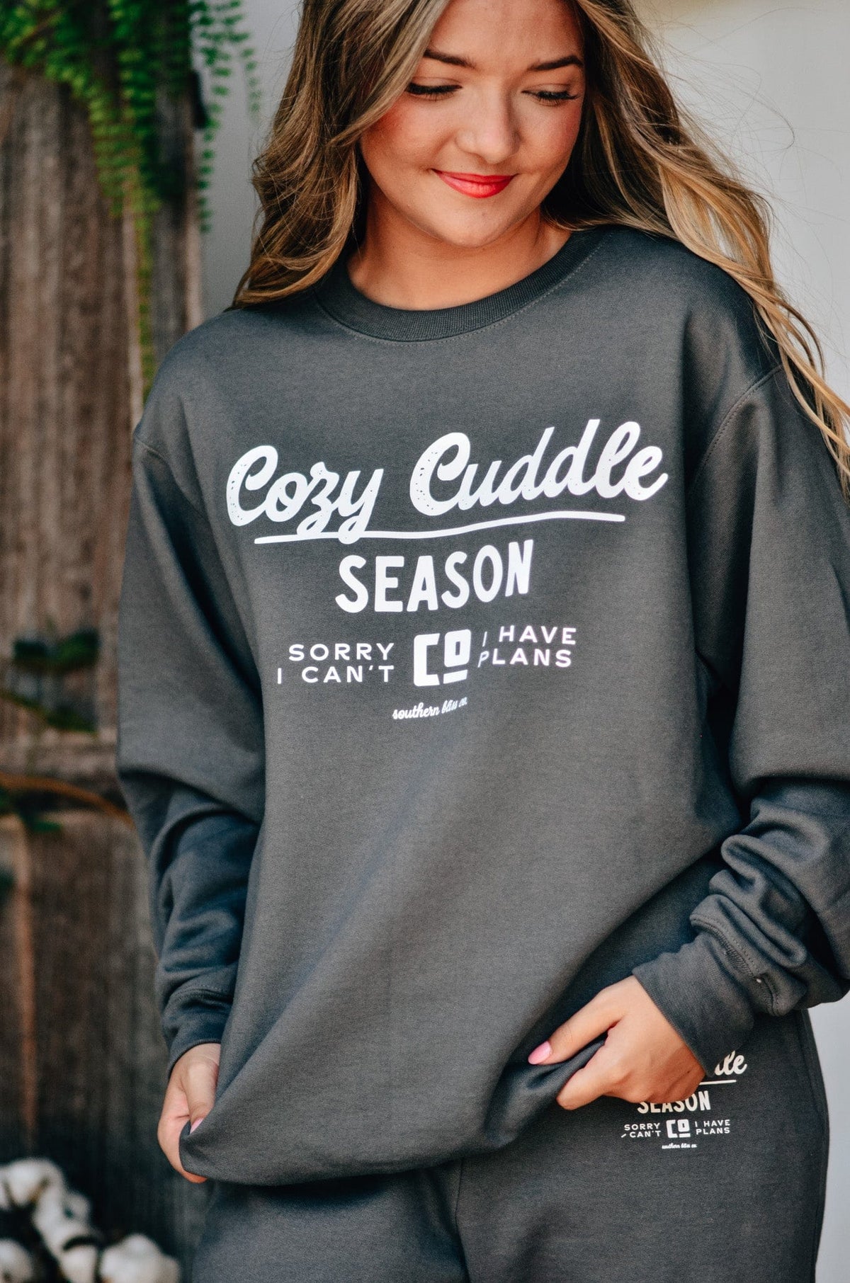 Cozy Cuddle Season Sweatshirt *ONLINE EXCLUSIVE*