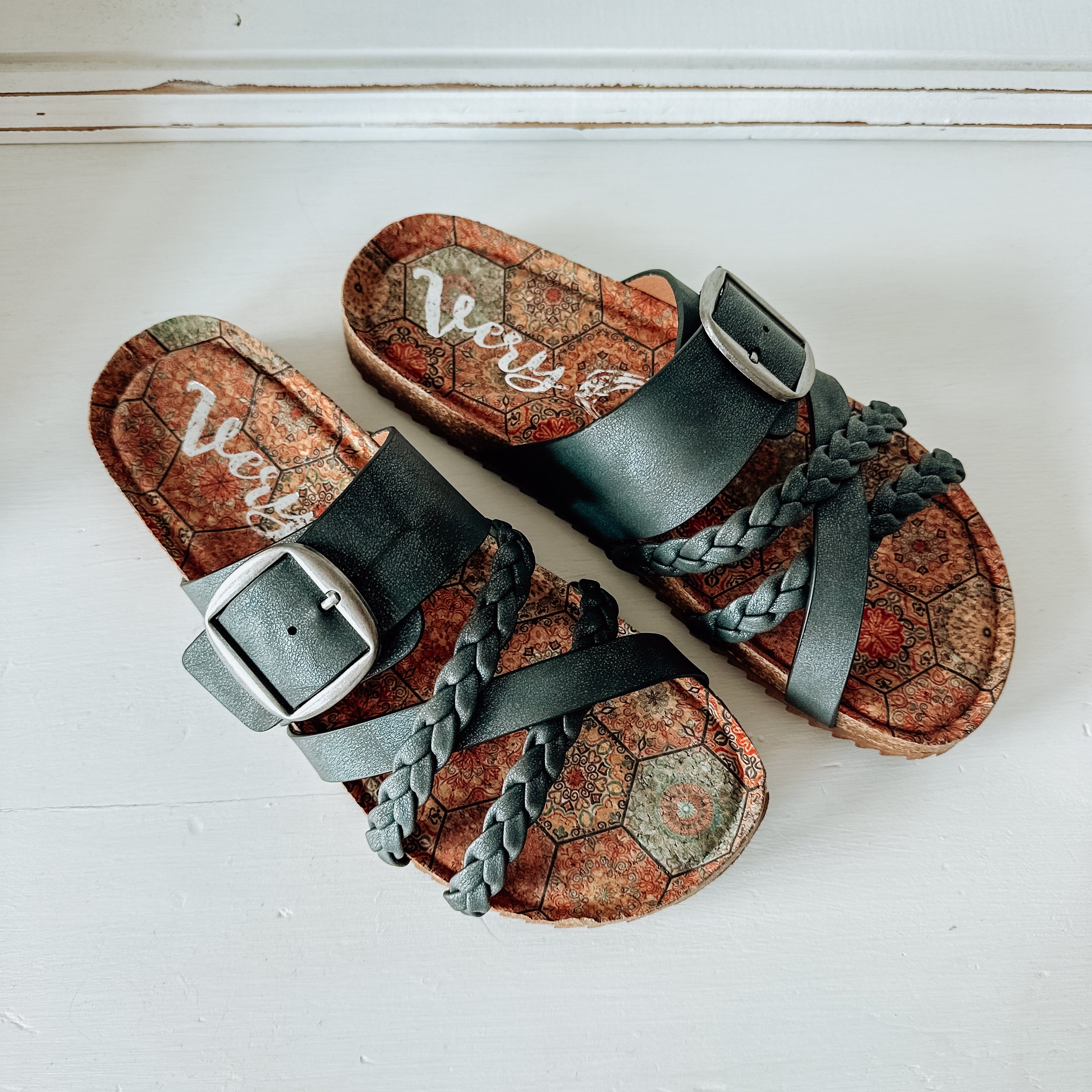 Nora Sandal - Black 3