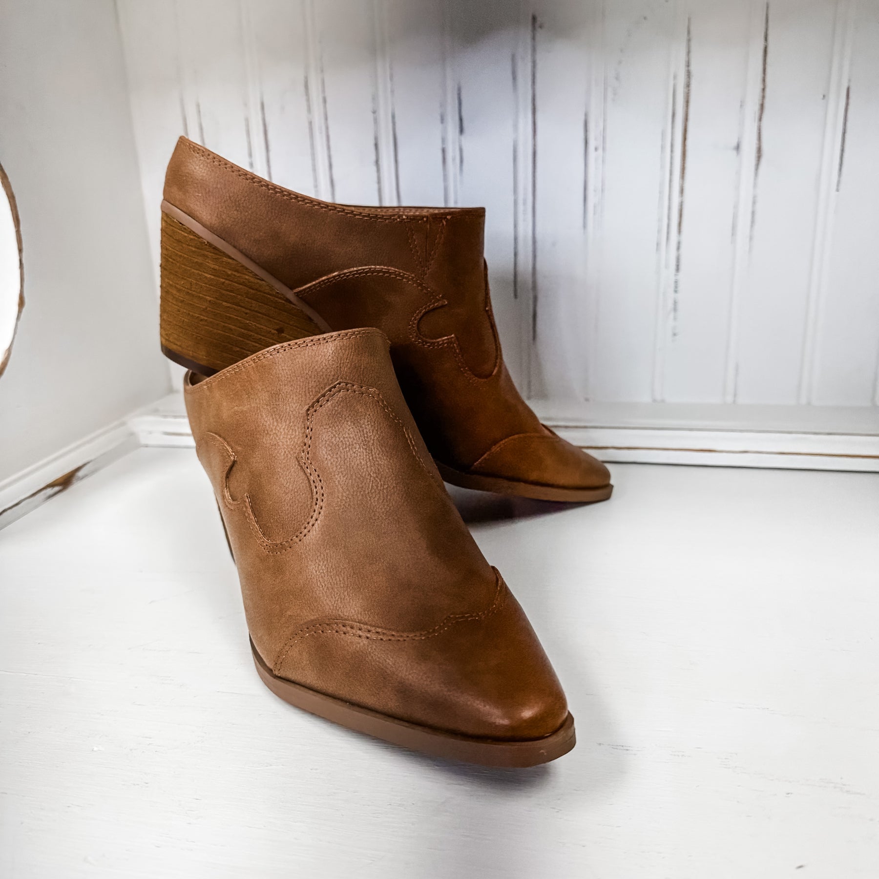 Cyan Heeled Mule - Brown