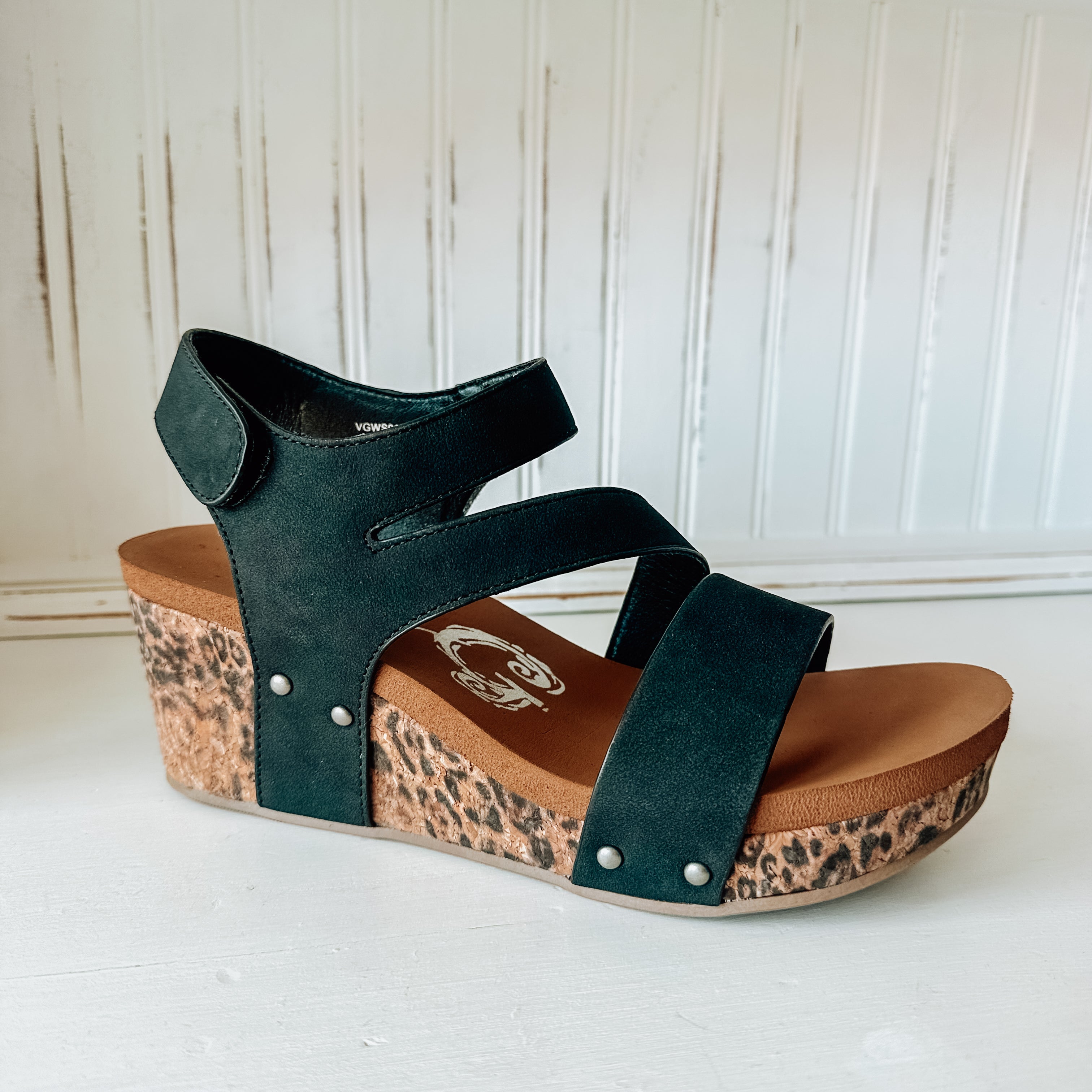 Atlas Wedge Sandal - Black