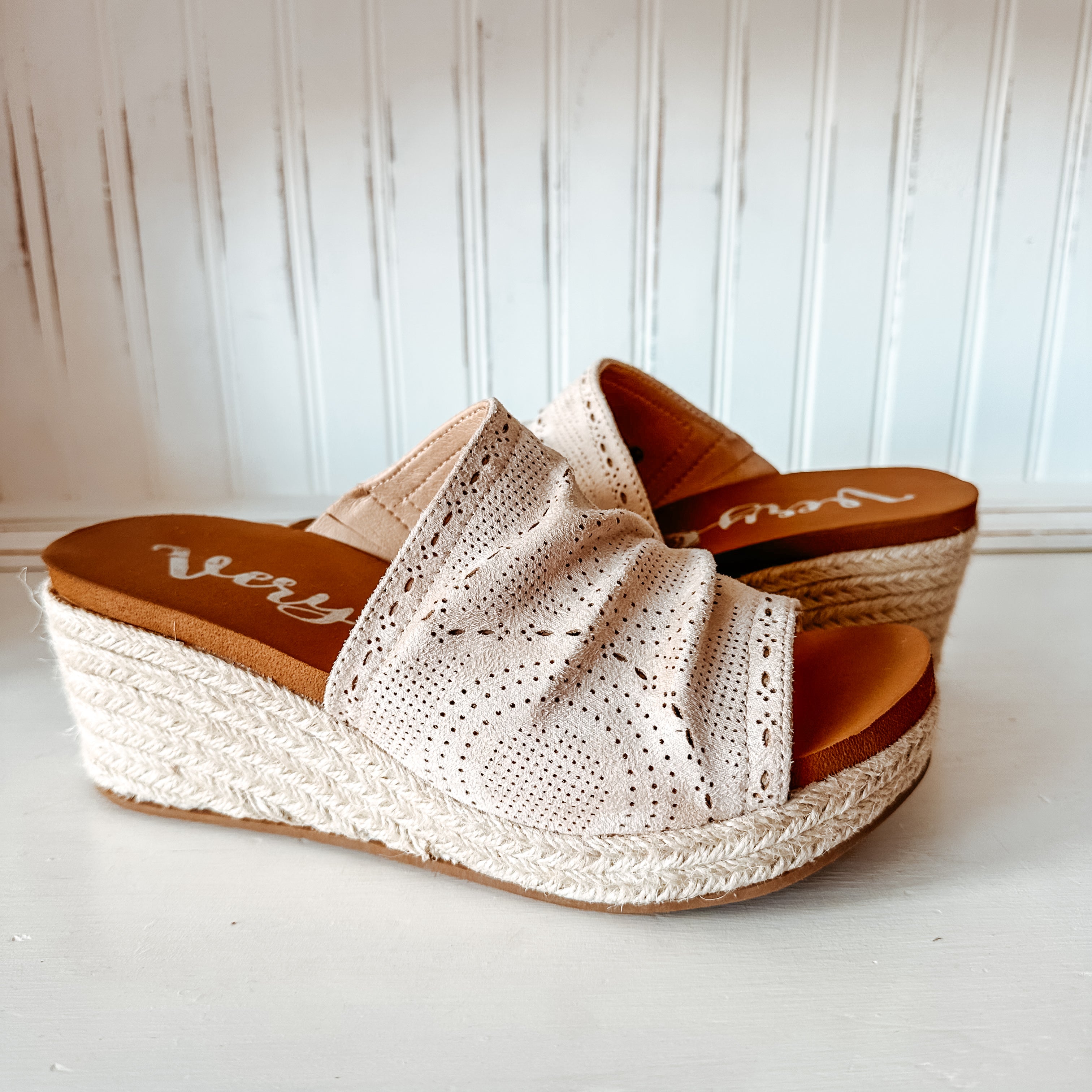 Marie Wedge Sandal - Cream