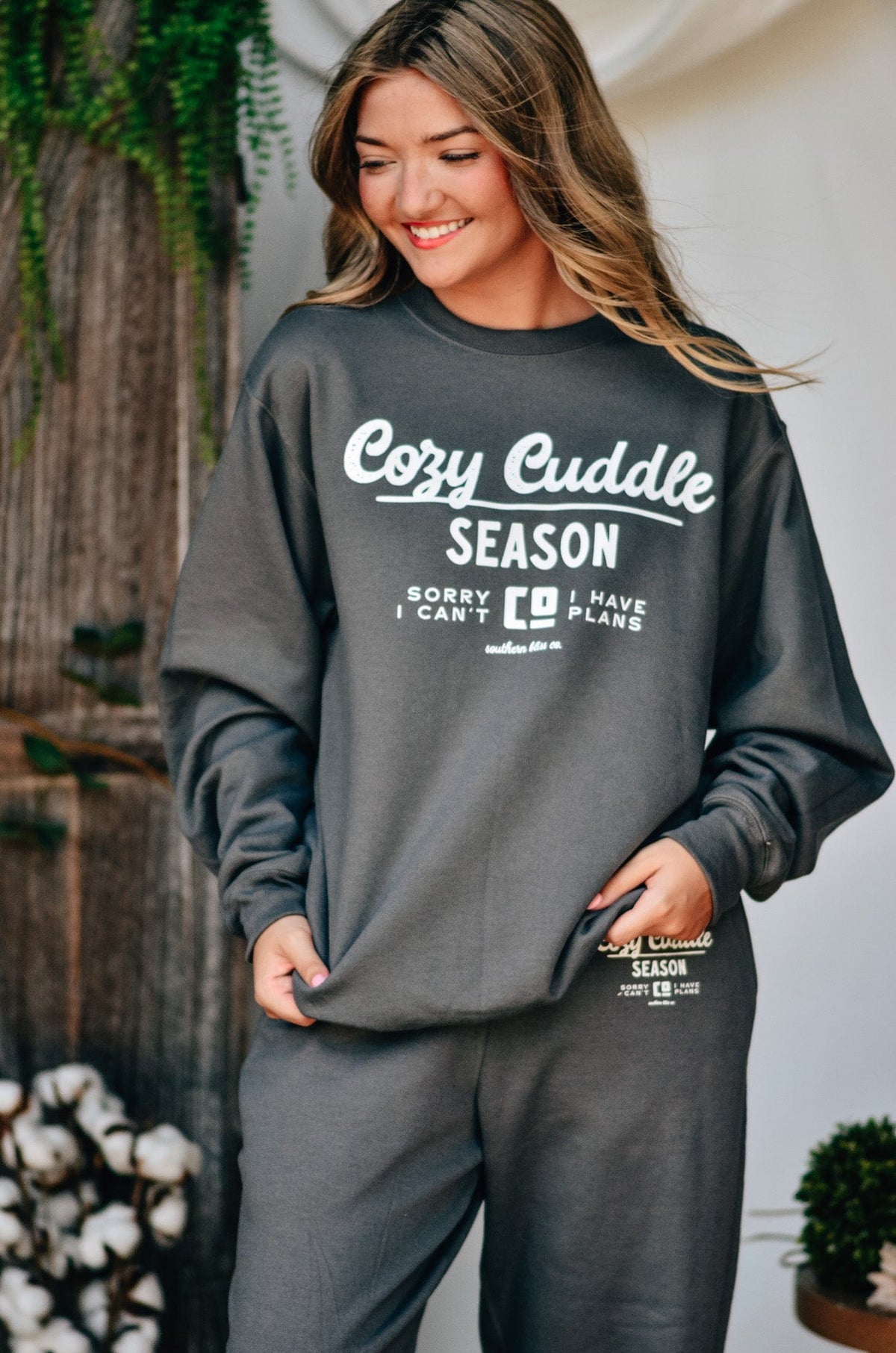 Cozy Cuddle Season Sweatshirt *ONLINE EXCLUSIVE*