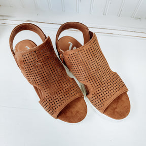 Amy Platform Sandal - Tan