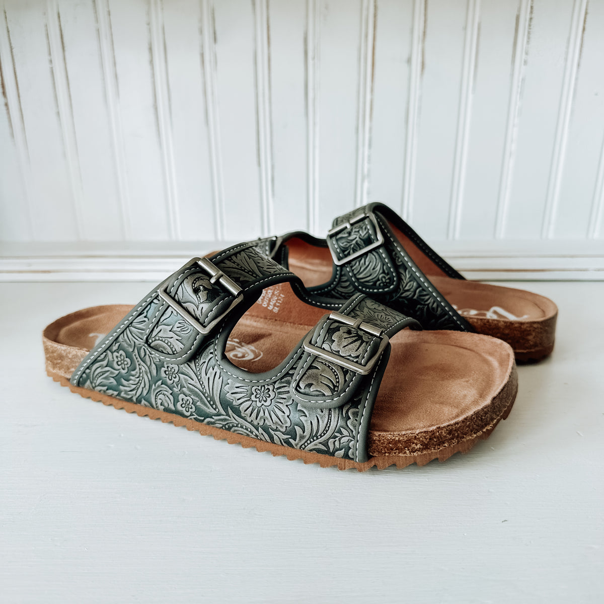 Berry Sandal - Grey