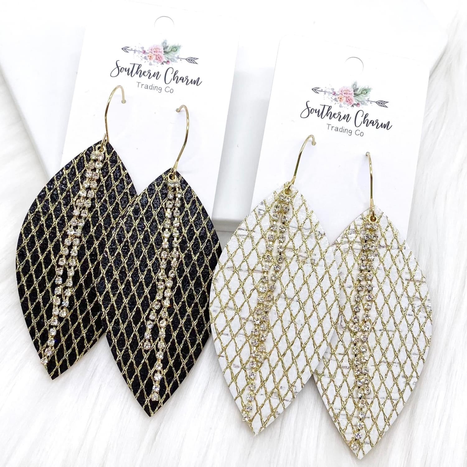 3" Crystal Chains & Gilded Leaf Corkies - Black