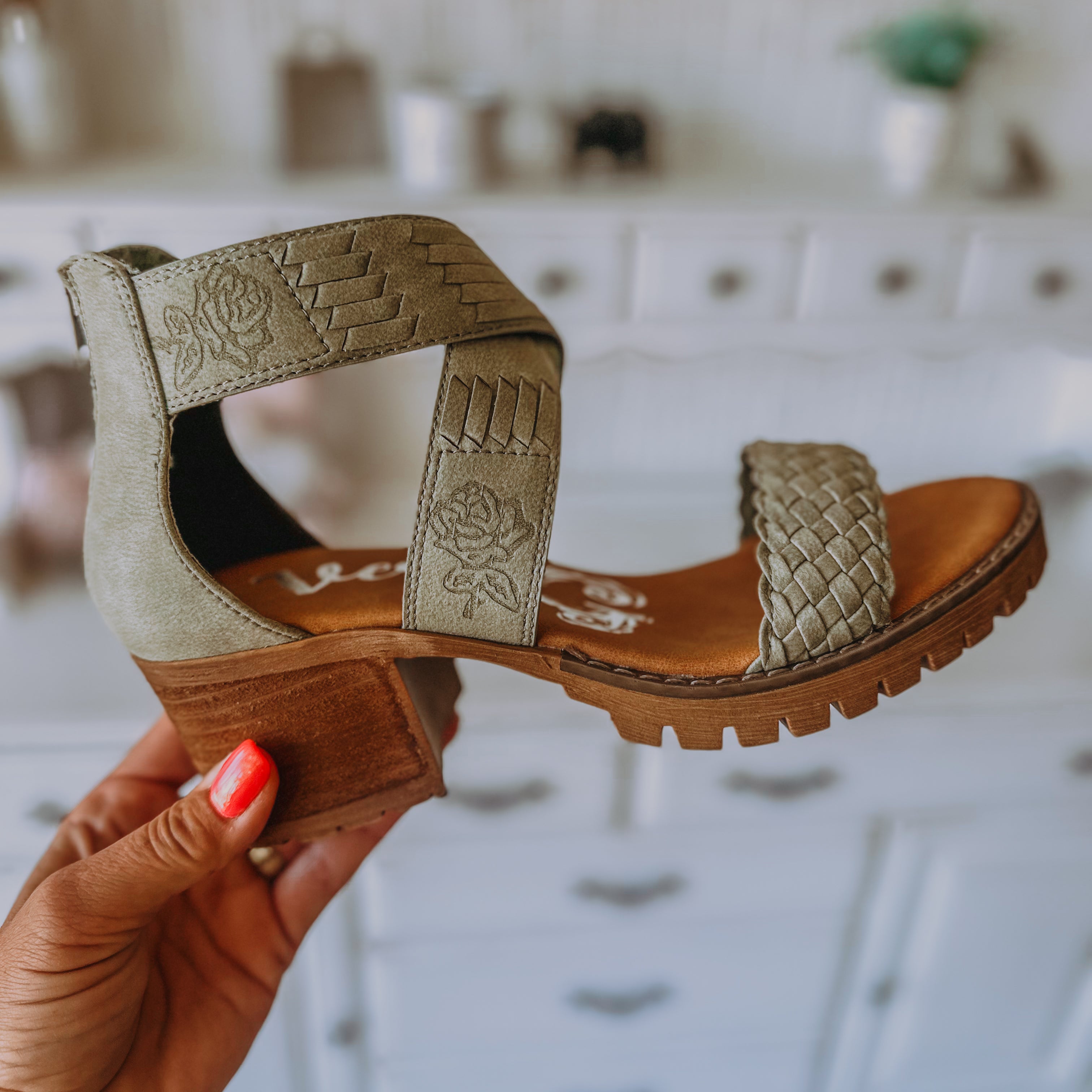Vana Block Heel - Sage